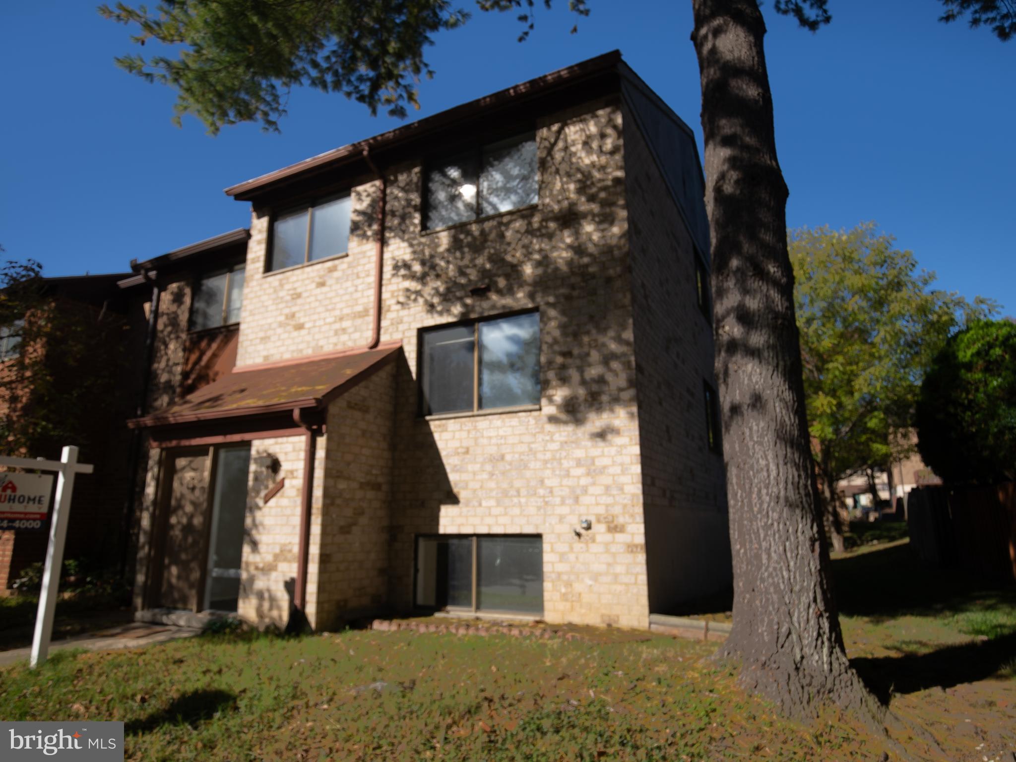 7194 LASTING LIGHT WAY