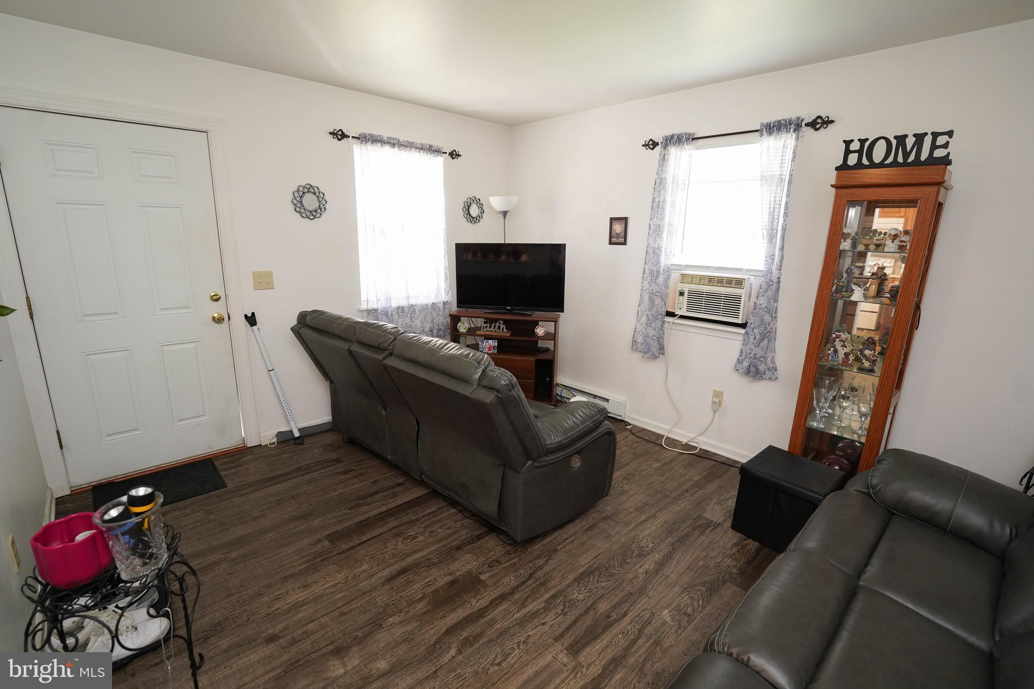 30708 HAMPDEN AVENUE