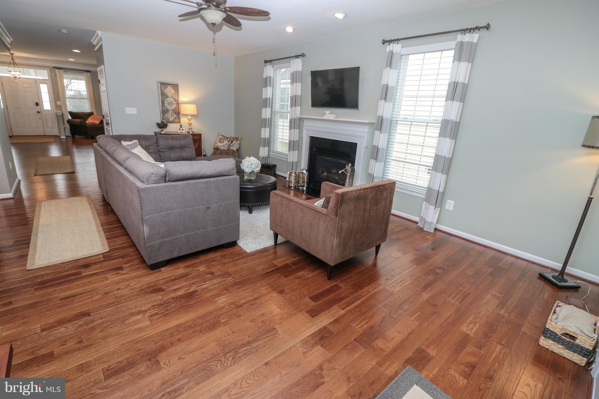 SOUTH RIDING - Residential