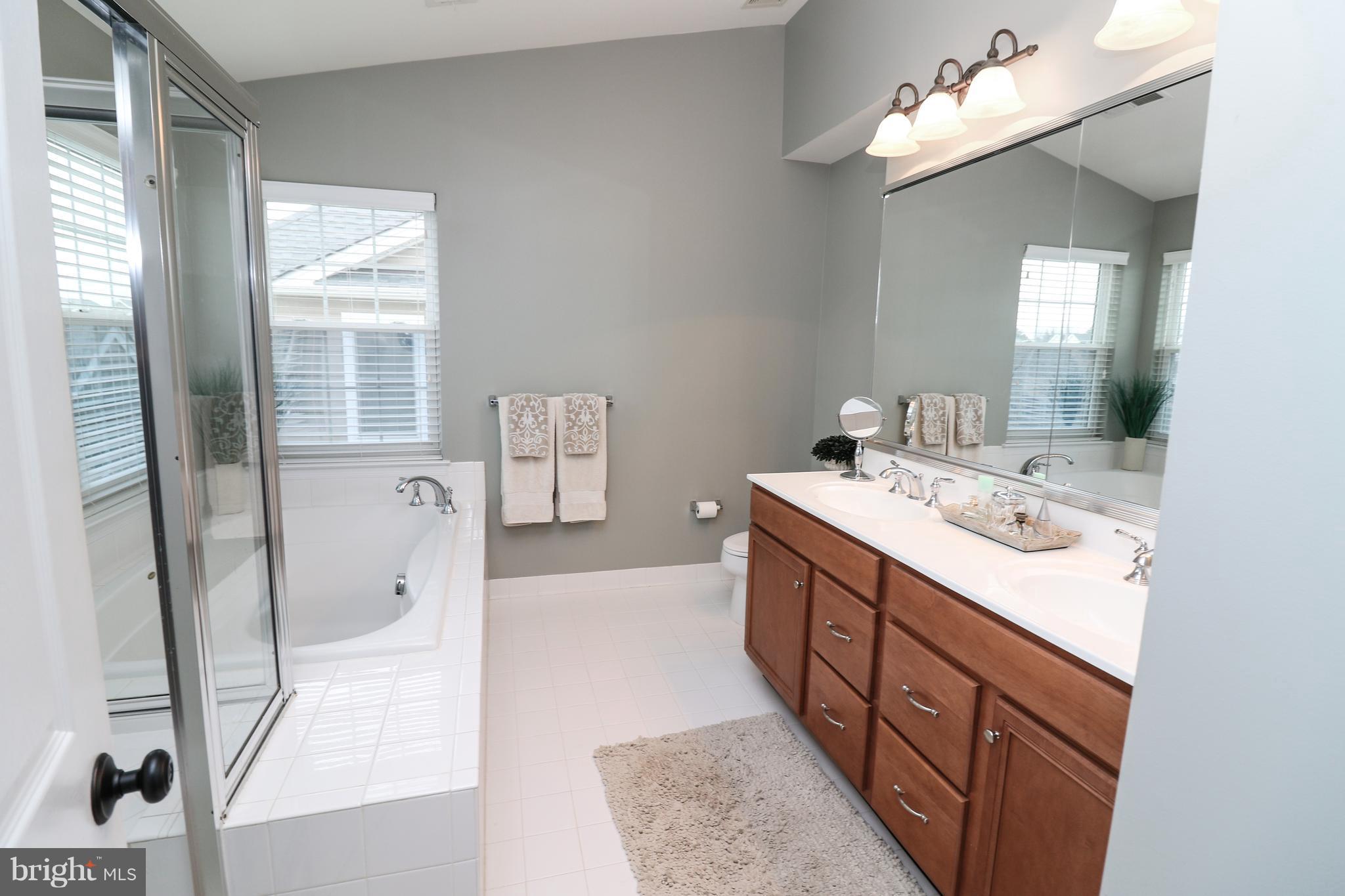 SOUTH RIDING - Residential