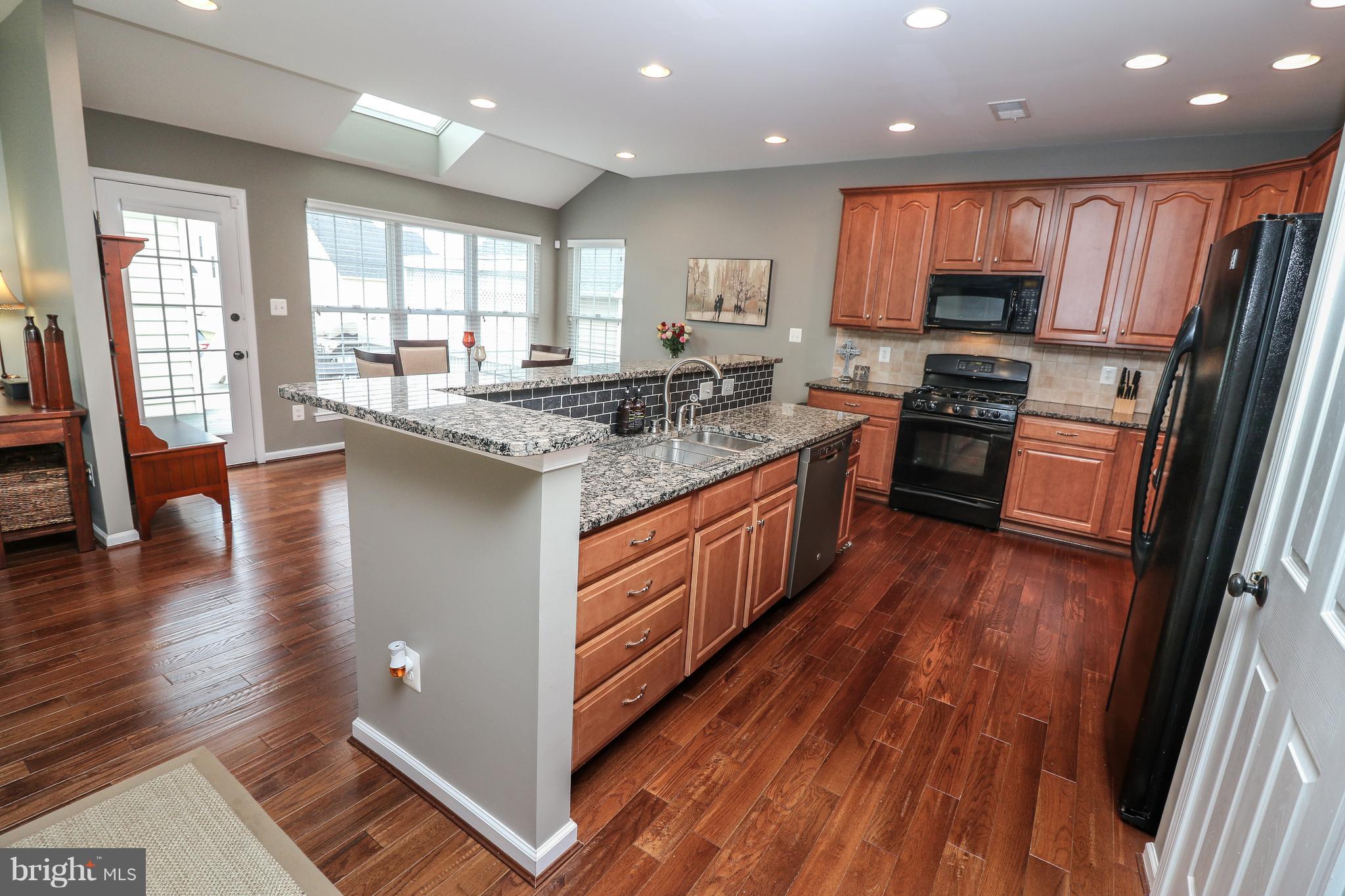 SOUTH RIDING - Residential