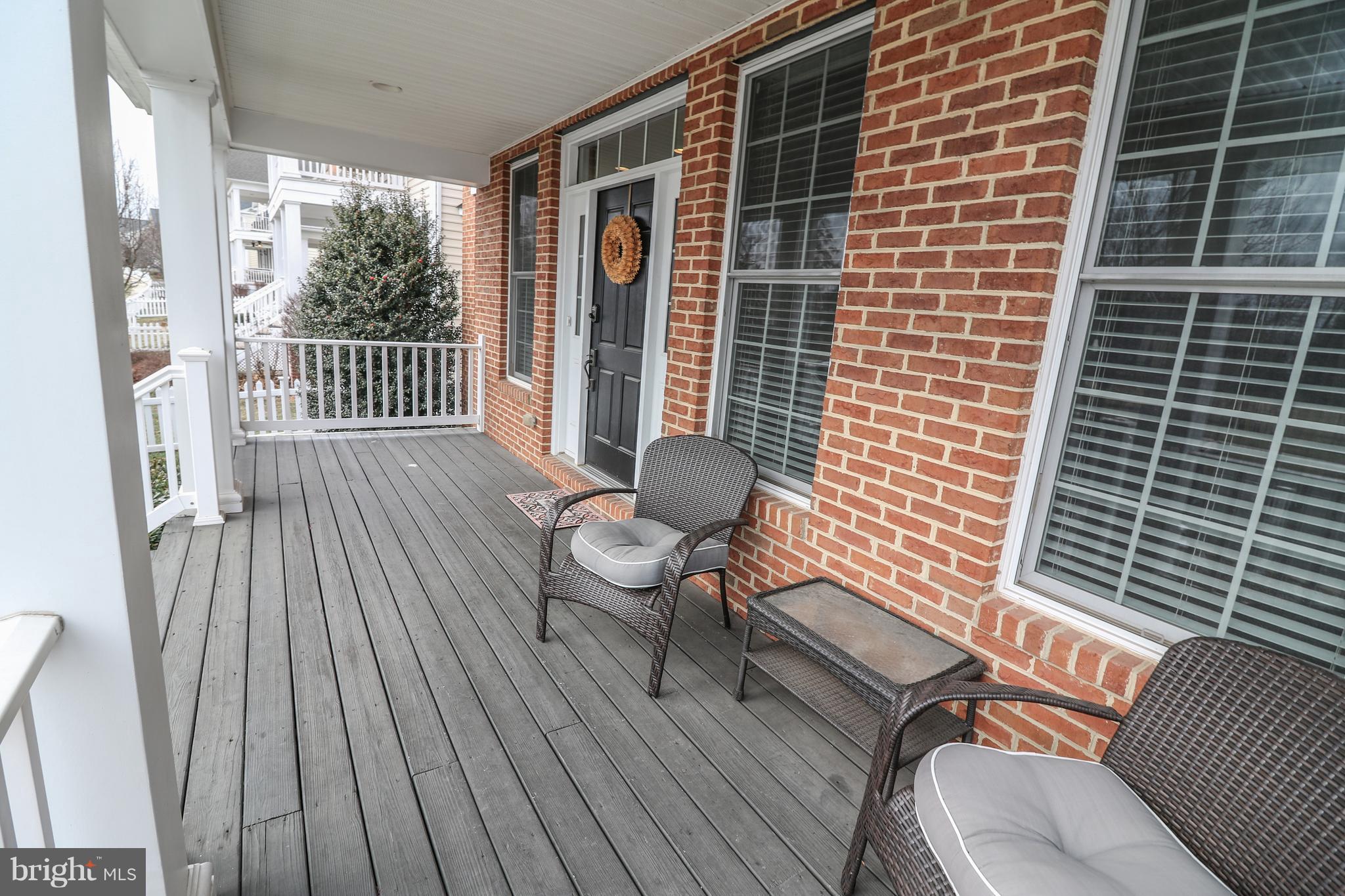 SOUTH RIDING - Residential