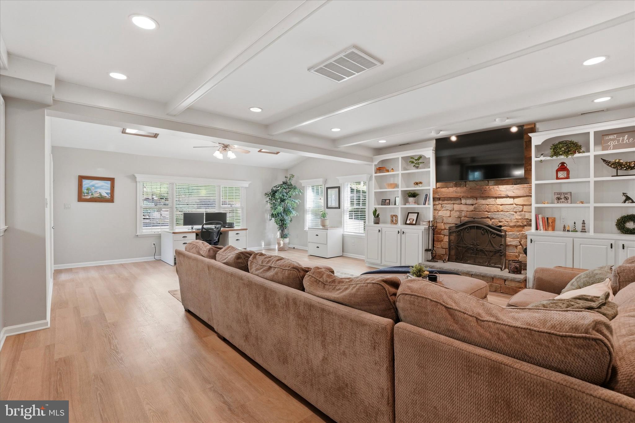 SWEETWATER FARMS - Residential