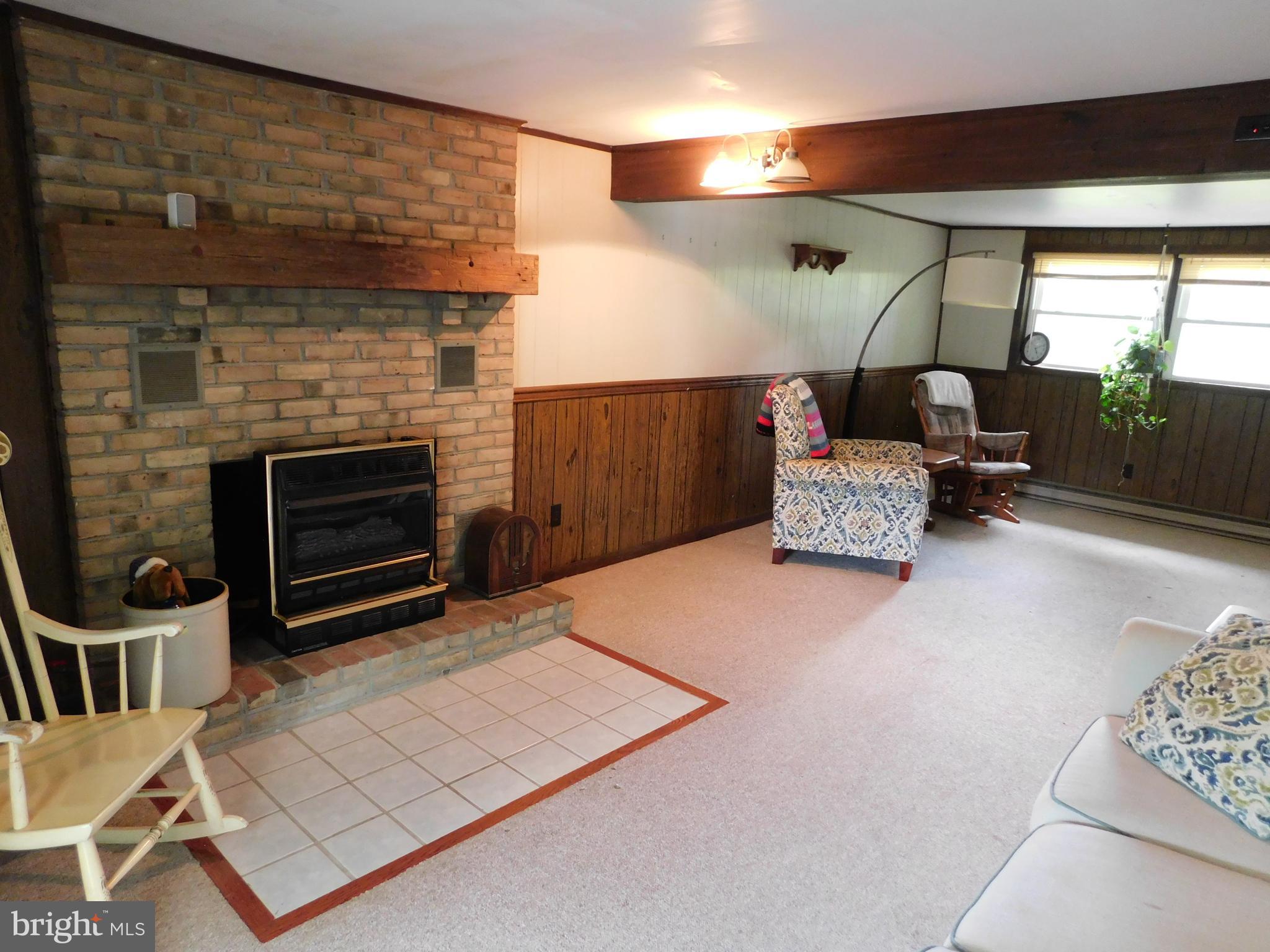 INDIAN HILL ESTATES - Residential