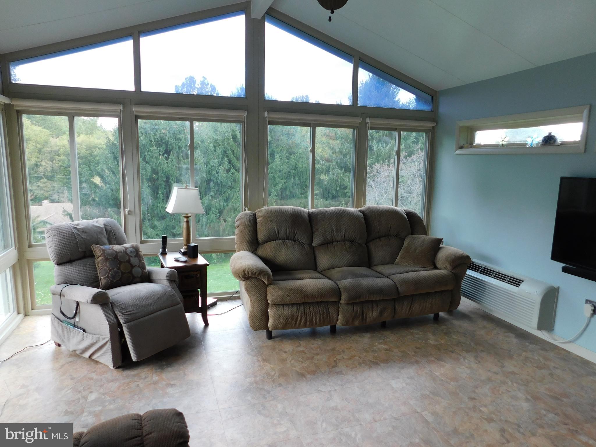 INDIAN HILL ESTATES - Residential