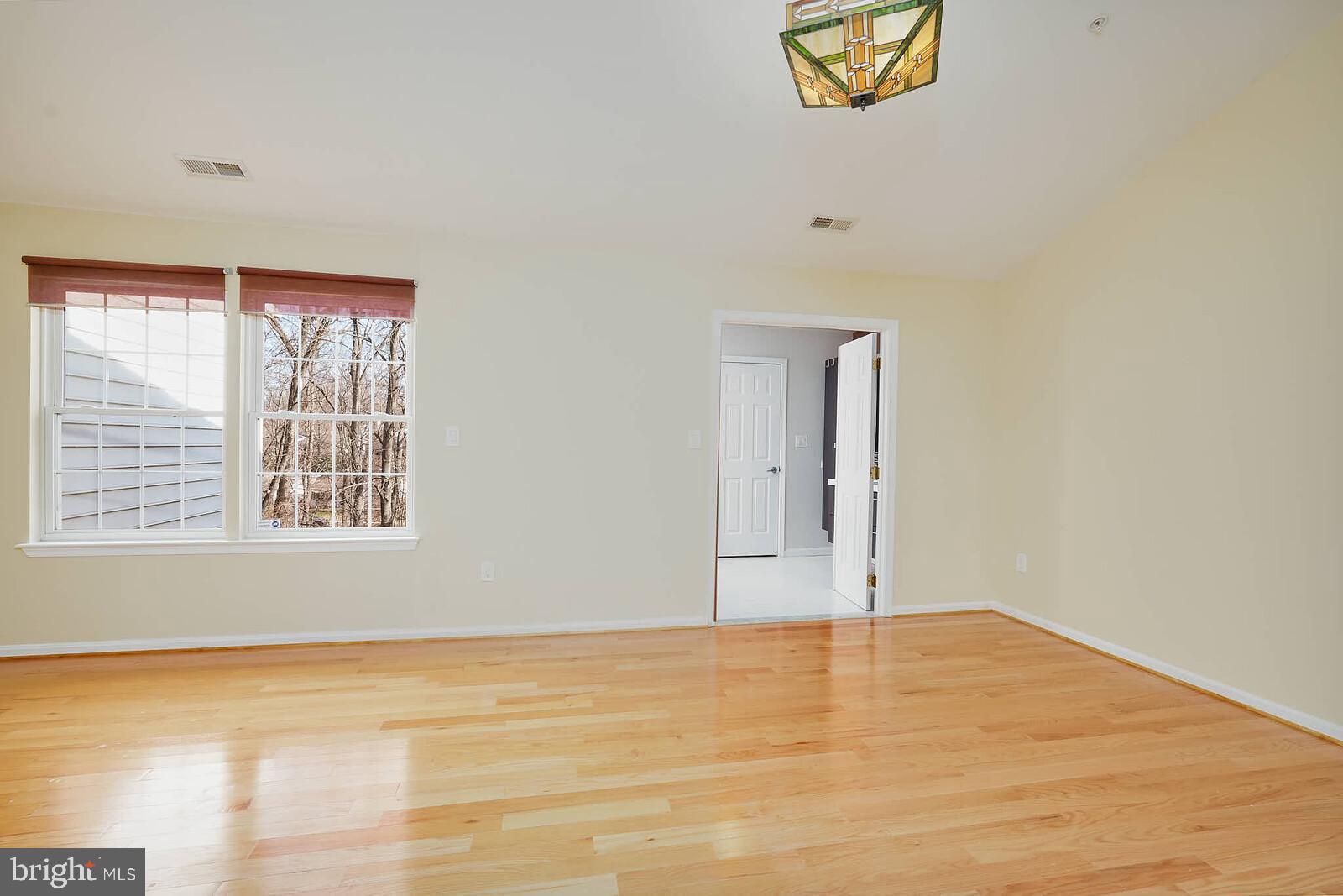 PT ROCKVILLE TWN RES 1 - Residential