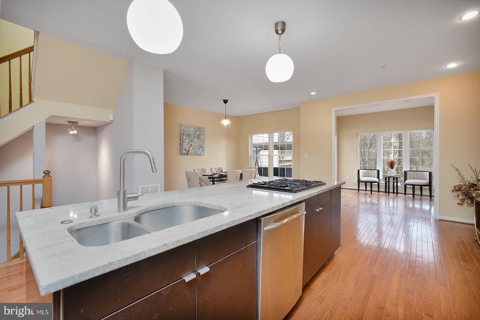 PT ROCKVILLE TWN RES 1 - Residential