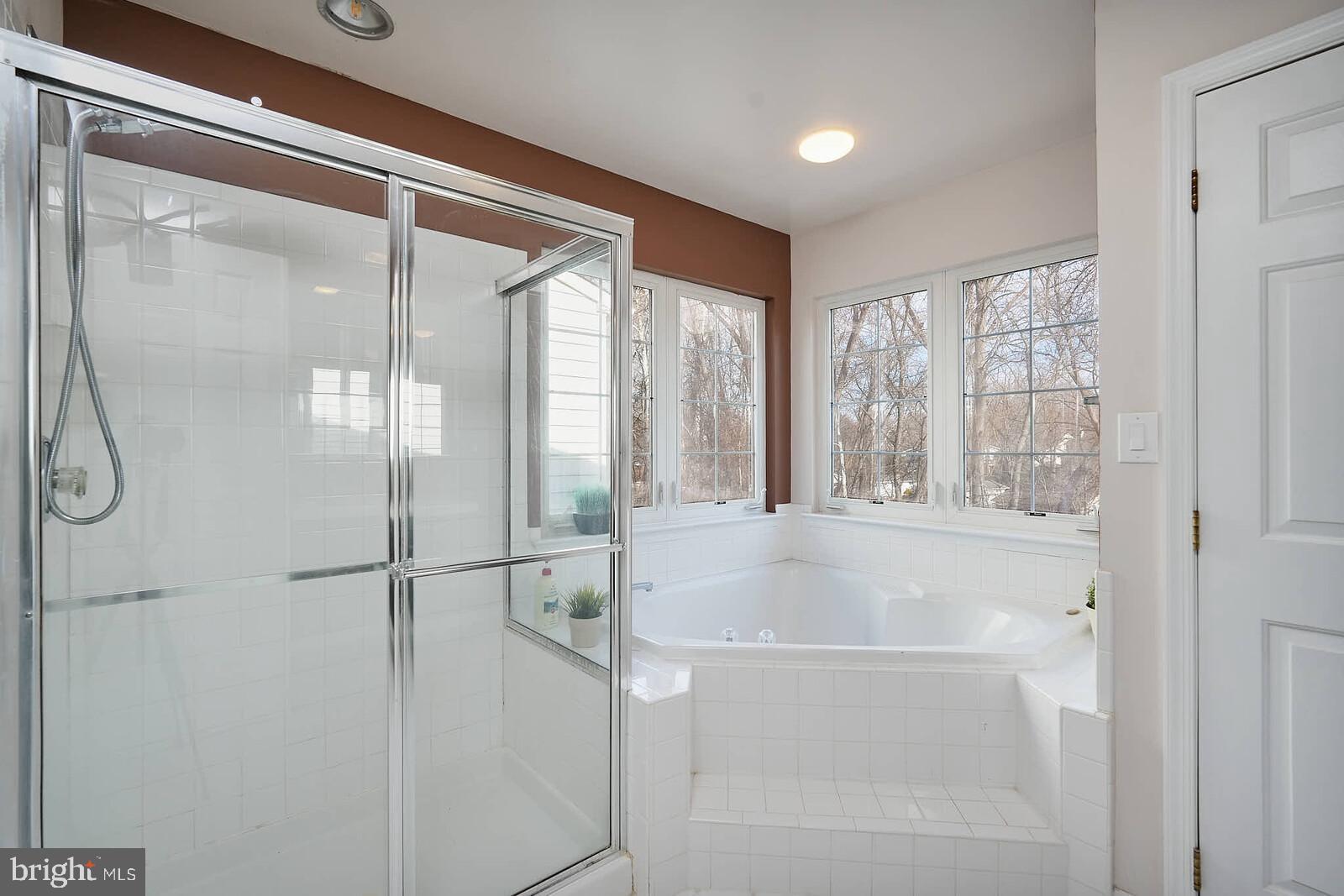 PT ROCKVILLE TWN RES 1 - Residential