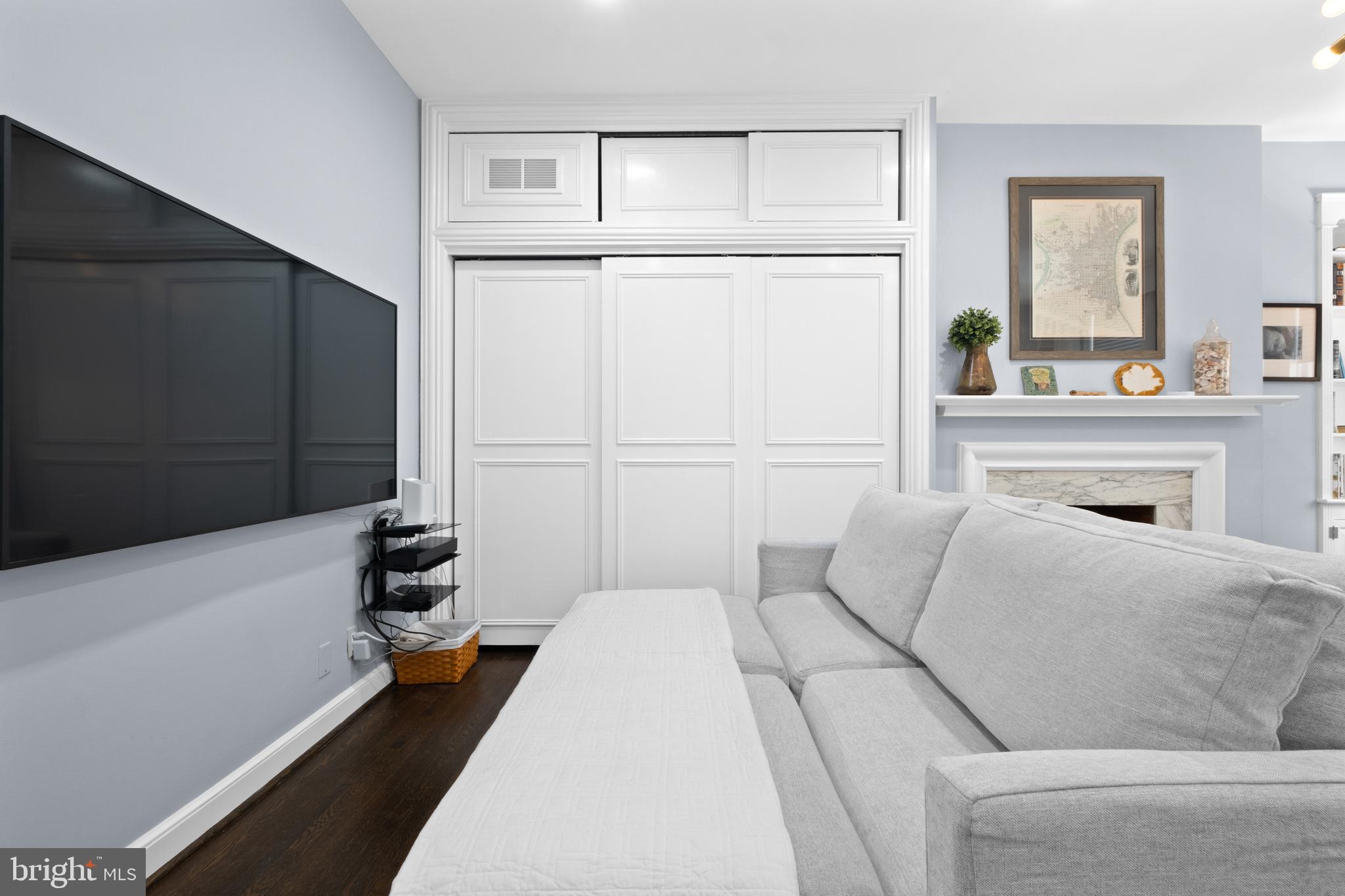 RITTENHOUSE SQUARE - Residential