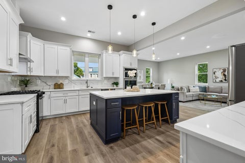 Photo of 735 N George Mason Drive, ARLINGTON, VA 22203 (MLS # VAAR2076336)
