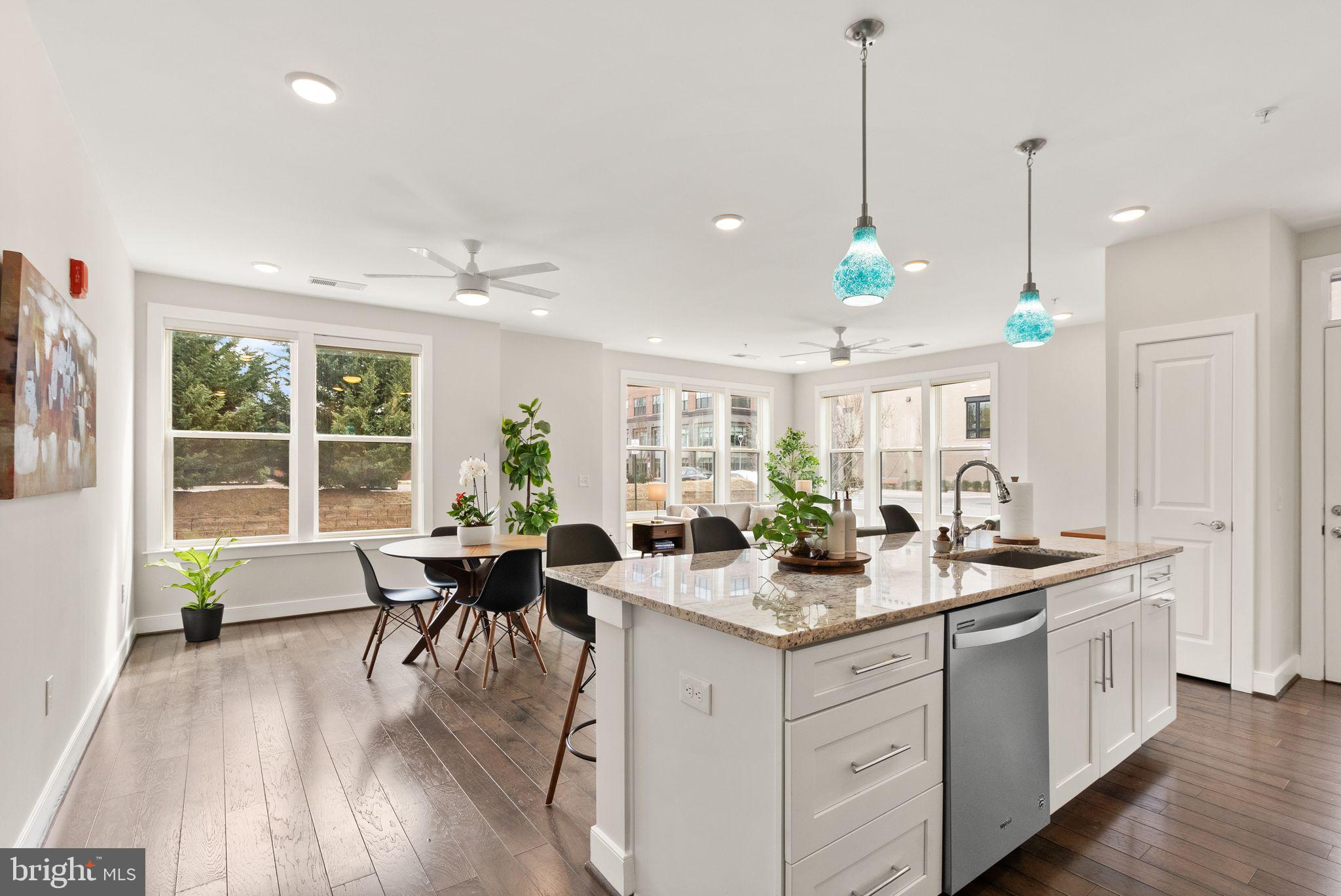 RESTON STATION - Residential