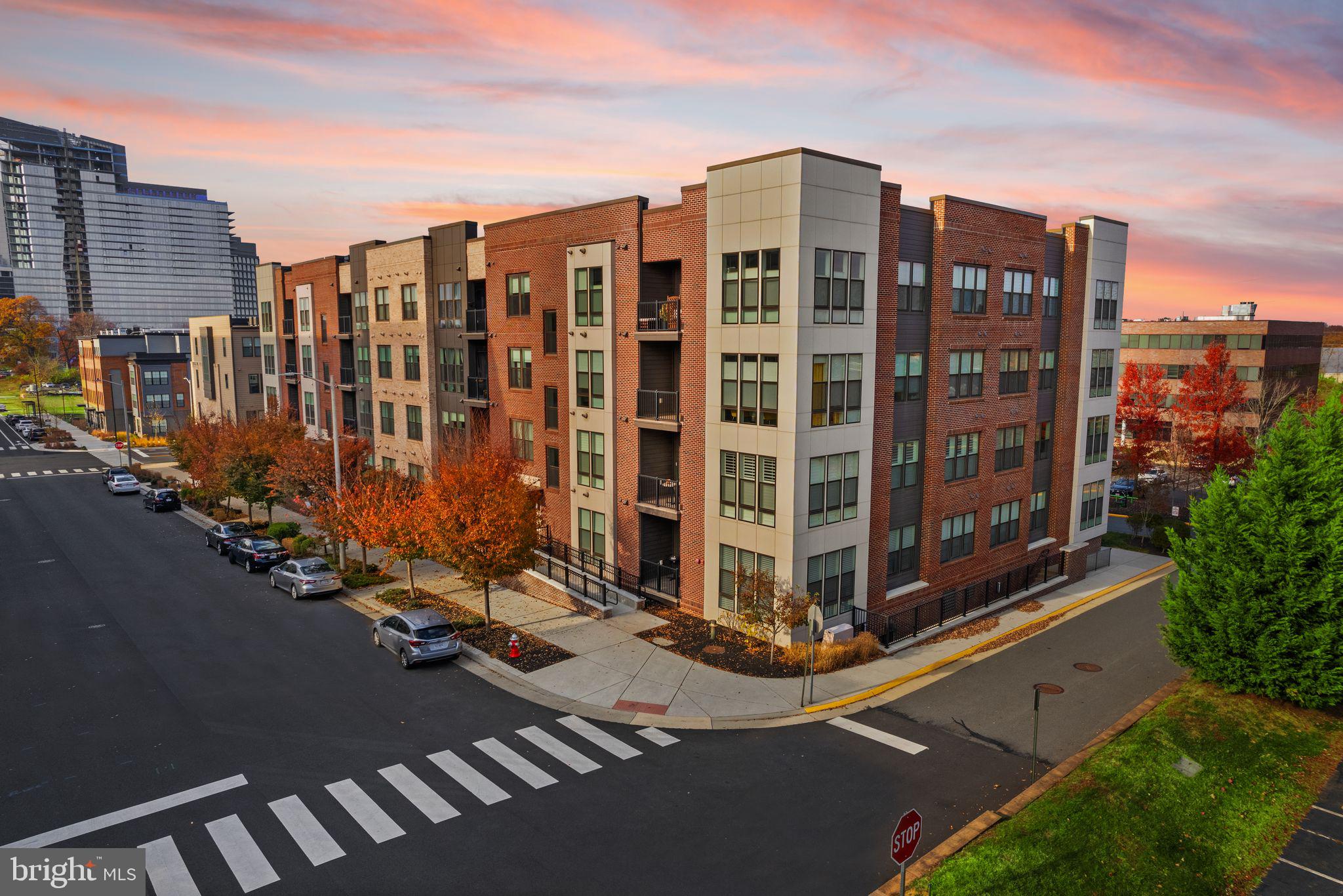 RESTON STATION - Residential
