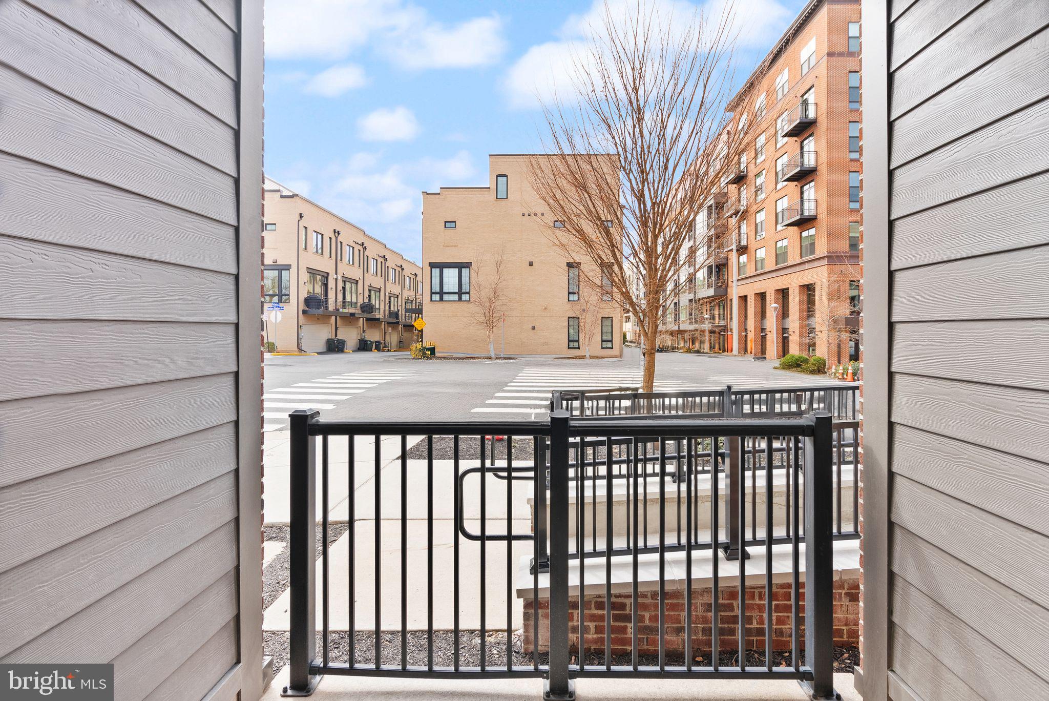 RESTON STATION - Residential