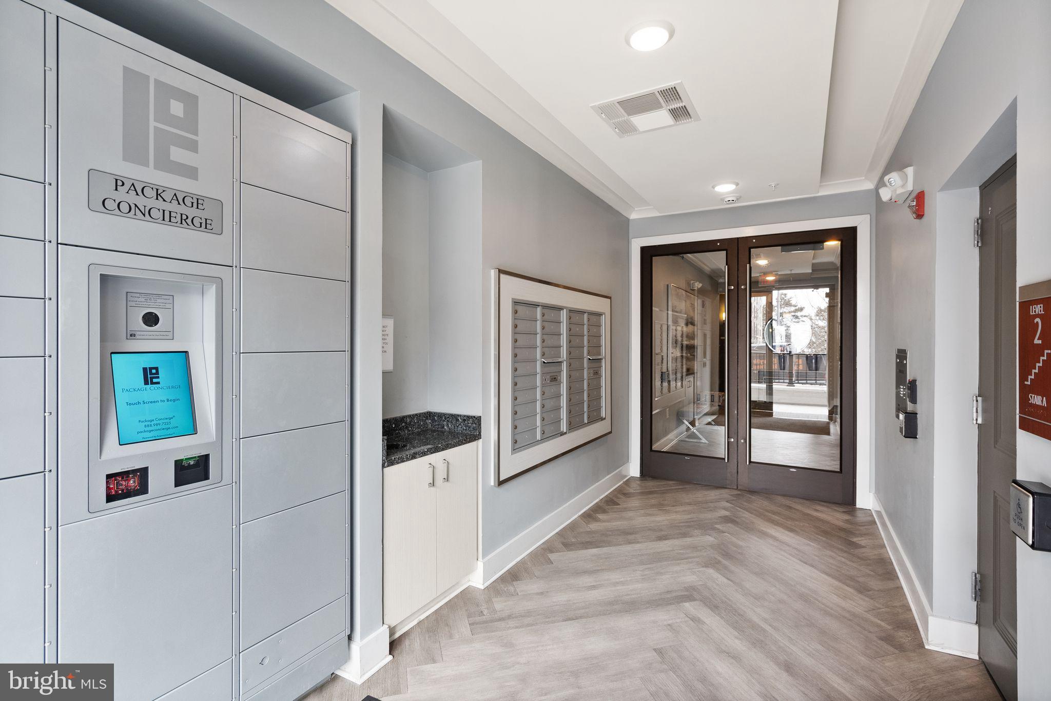 RESTON STATION - Residential