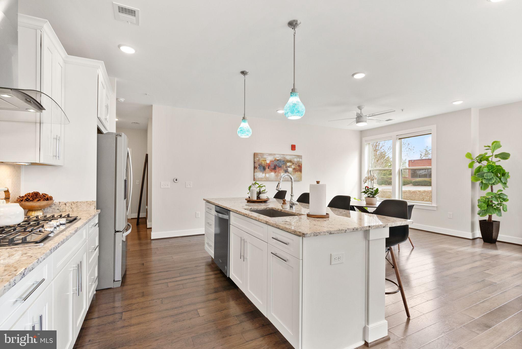 RESTON STATION - Residential