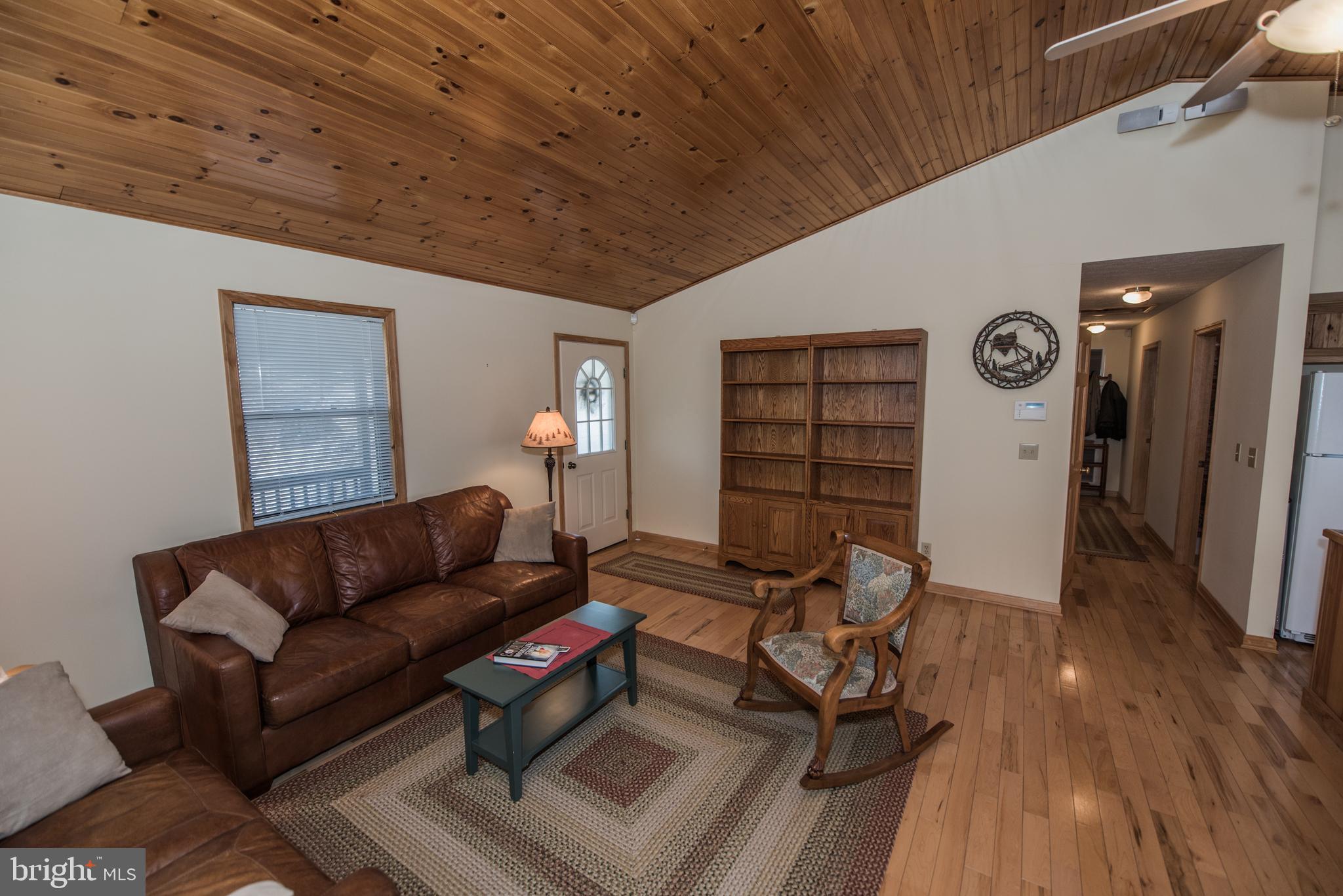 OLD MILL MANOR - Residential