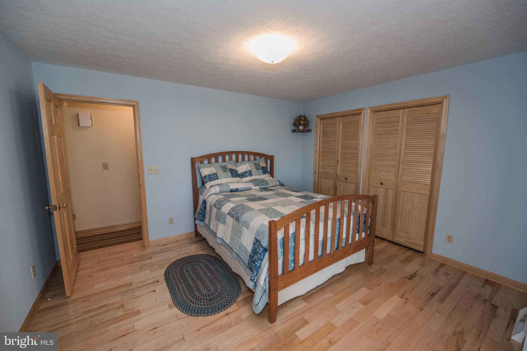 OLD MILL MANOR - Residential