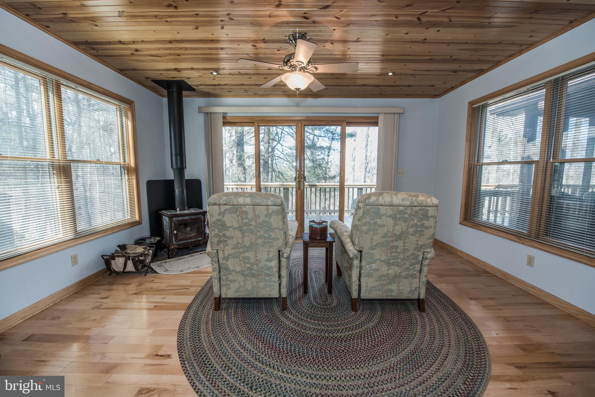 OLD MILL MANOR - Residential