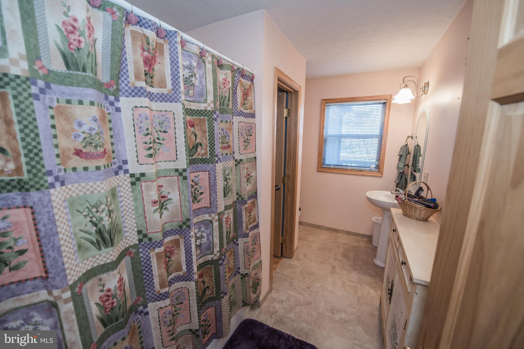 OLD MILL MANOR - Residential