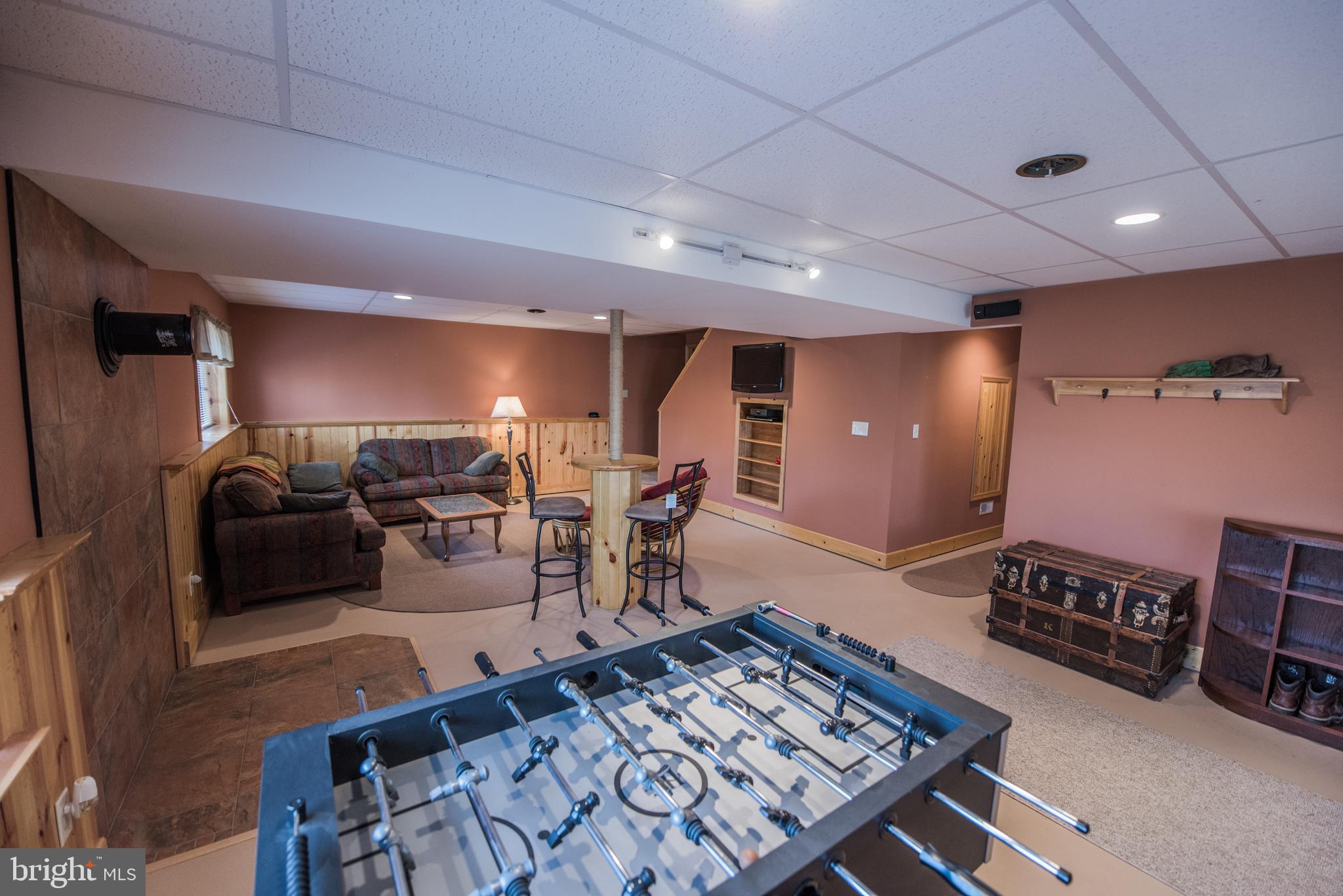 OLD MILL MANOR - Residential