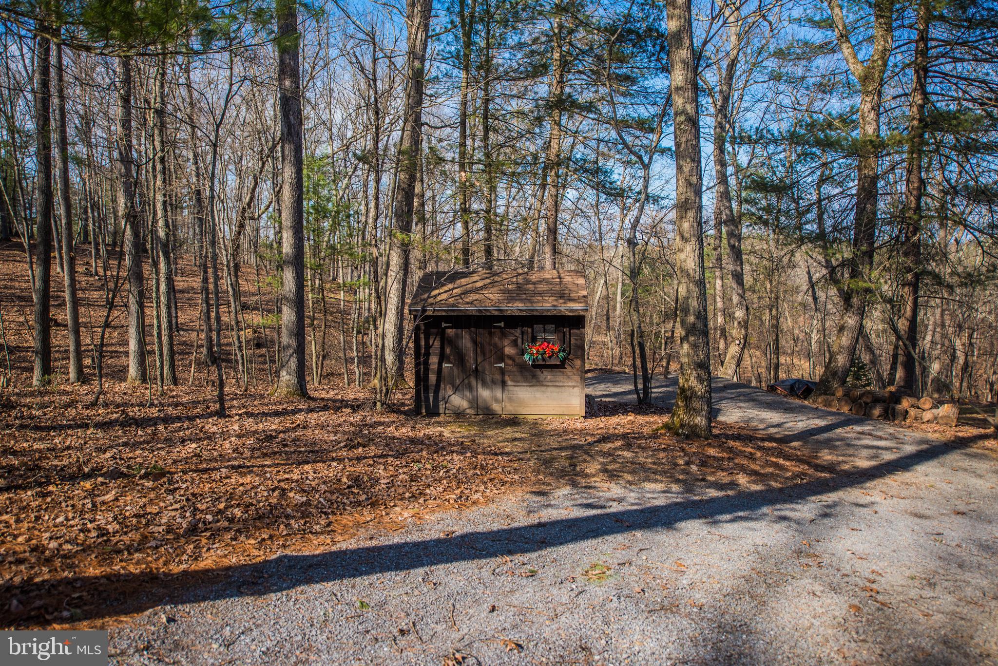 OLD MILL MANOR - Residential
