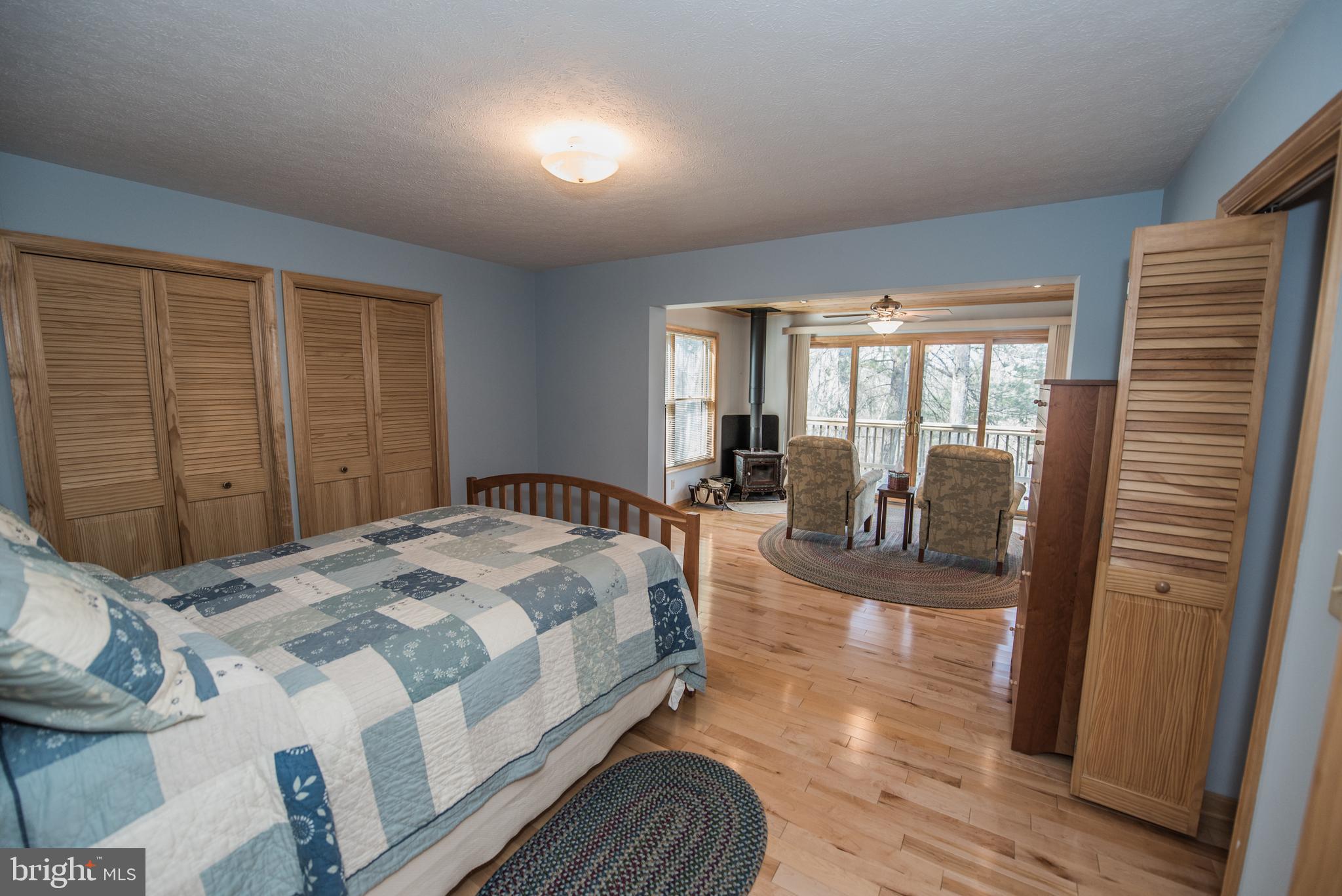 OLD MILL MANOR - Residential