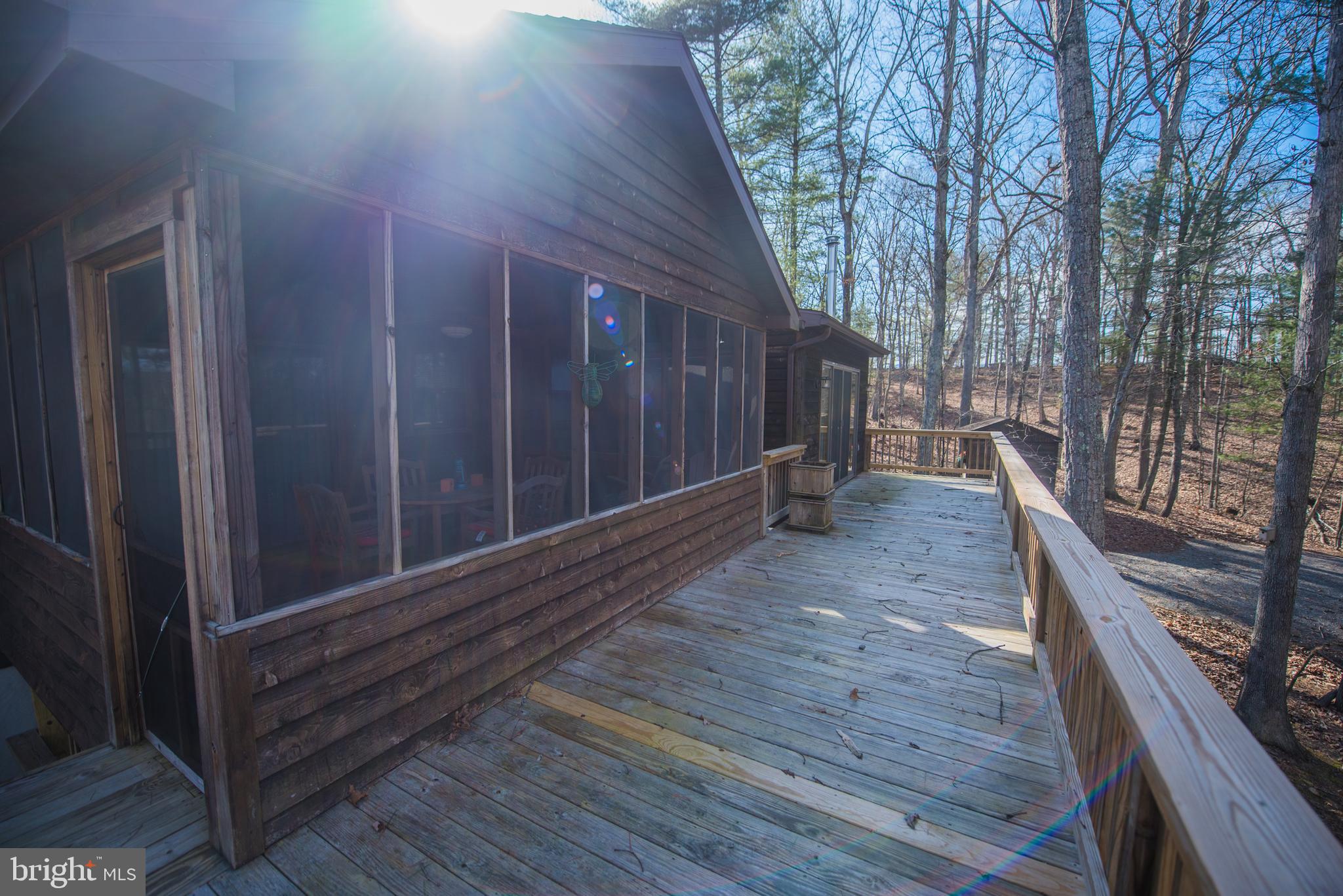 OLD MILL MANOR - Residential