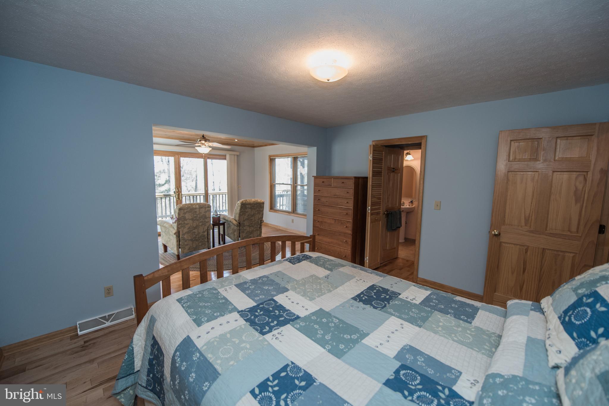 OLD MILL MANOR - Residential