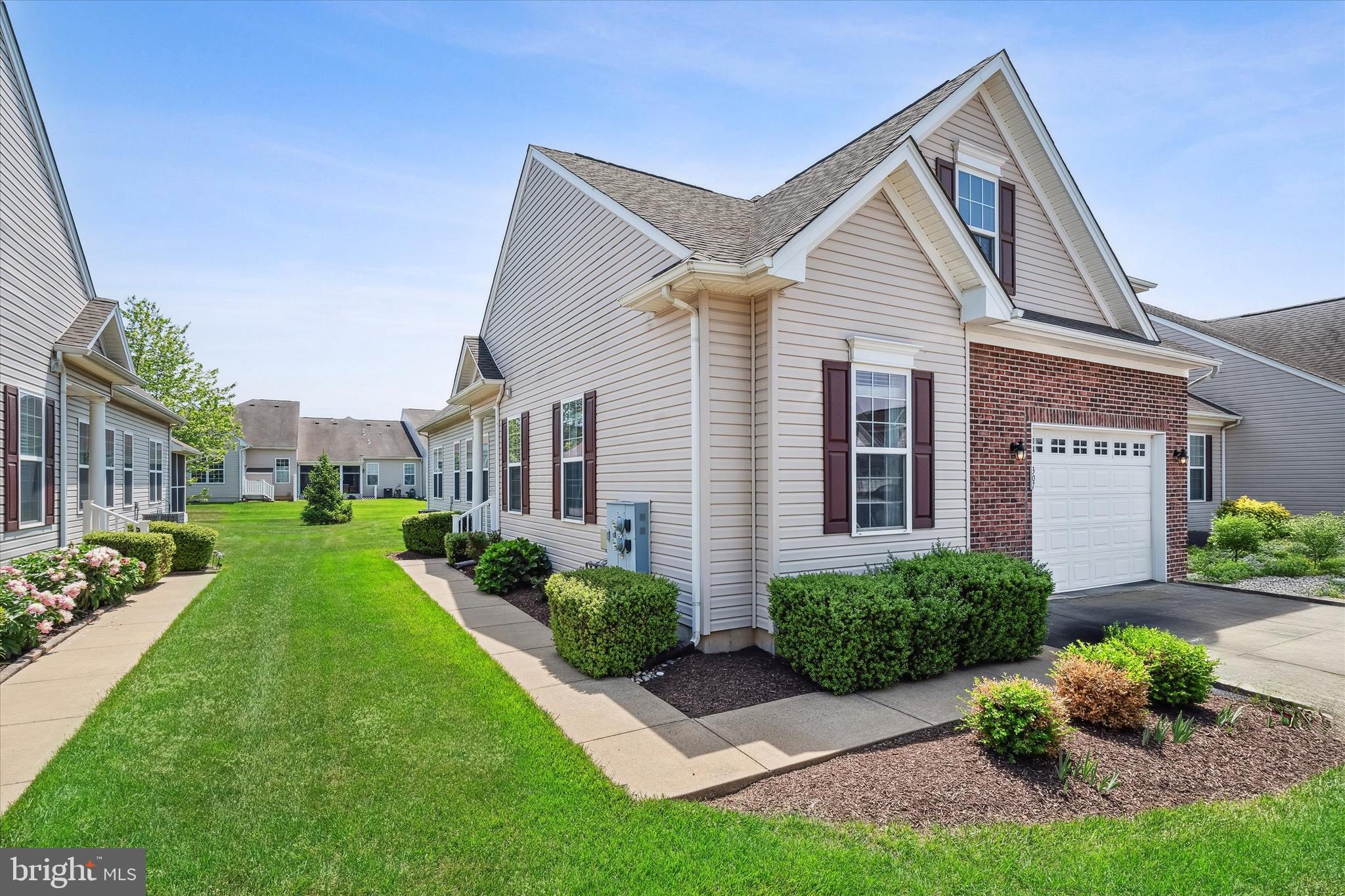 307 OBELISK LANE