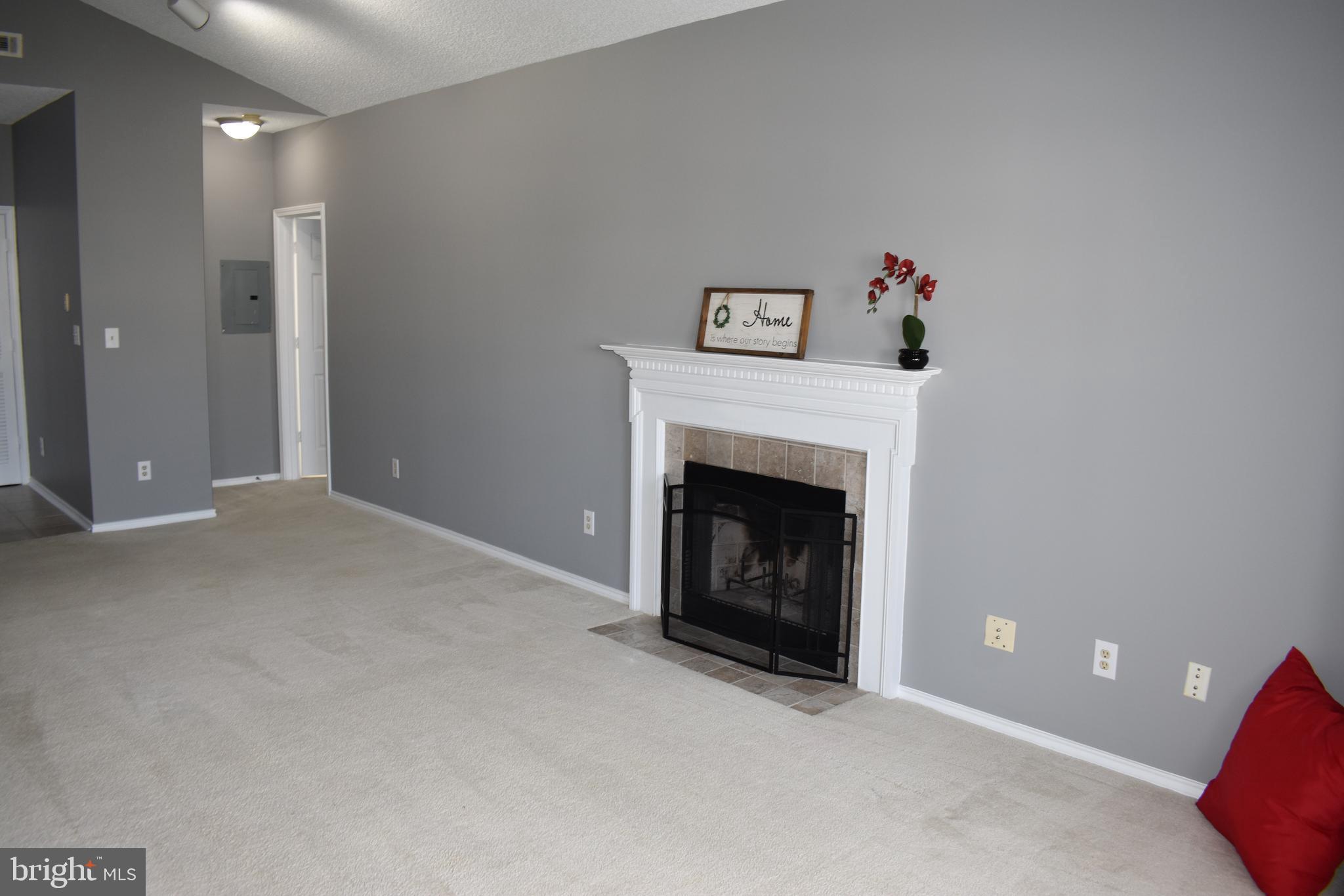 STONECROFT CONDO - Residential Lease