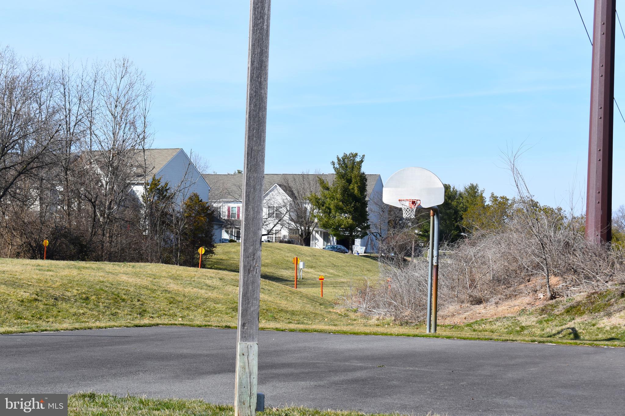 STONECROFT CONDO - Residential Lease