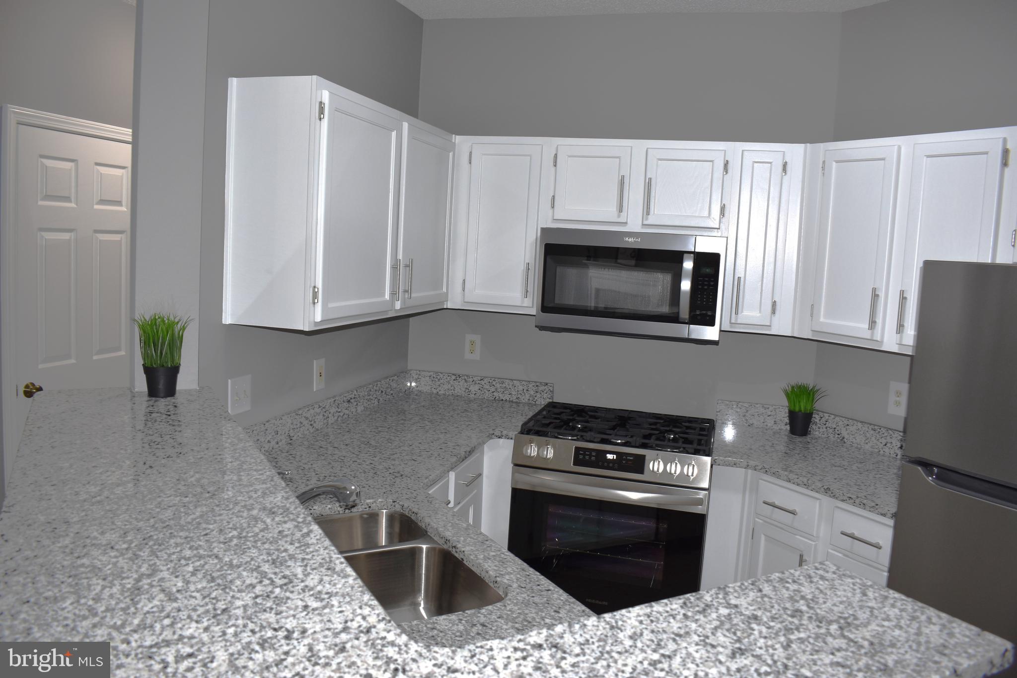 STONECROFT CONDO - Residential Lease