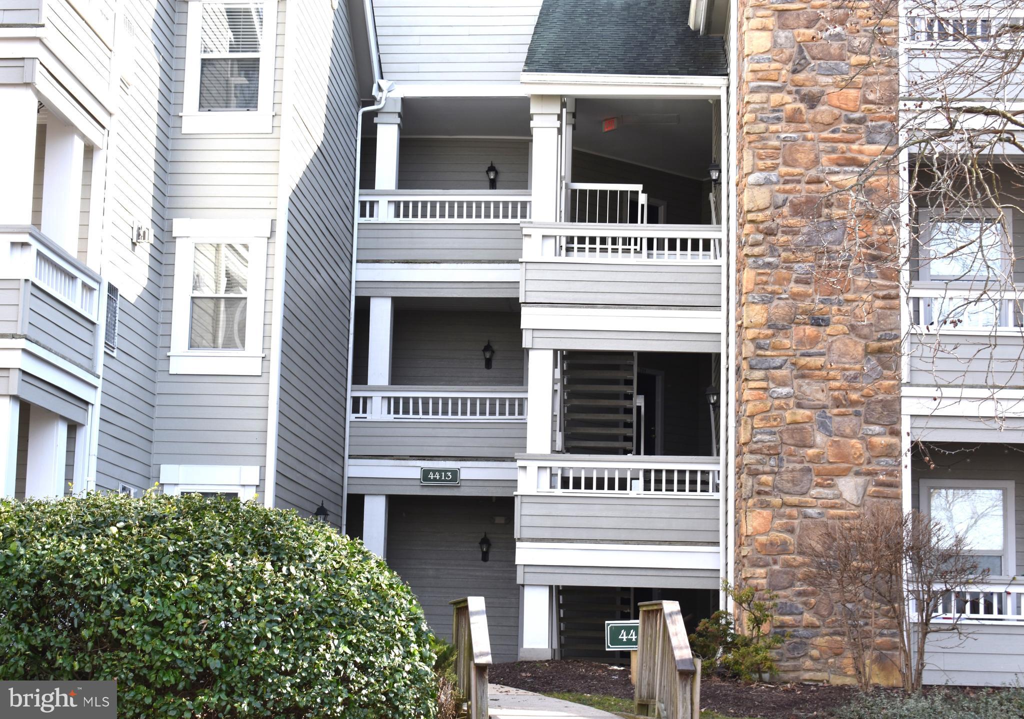 STONECROFT CONDO - Residential Lease