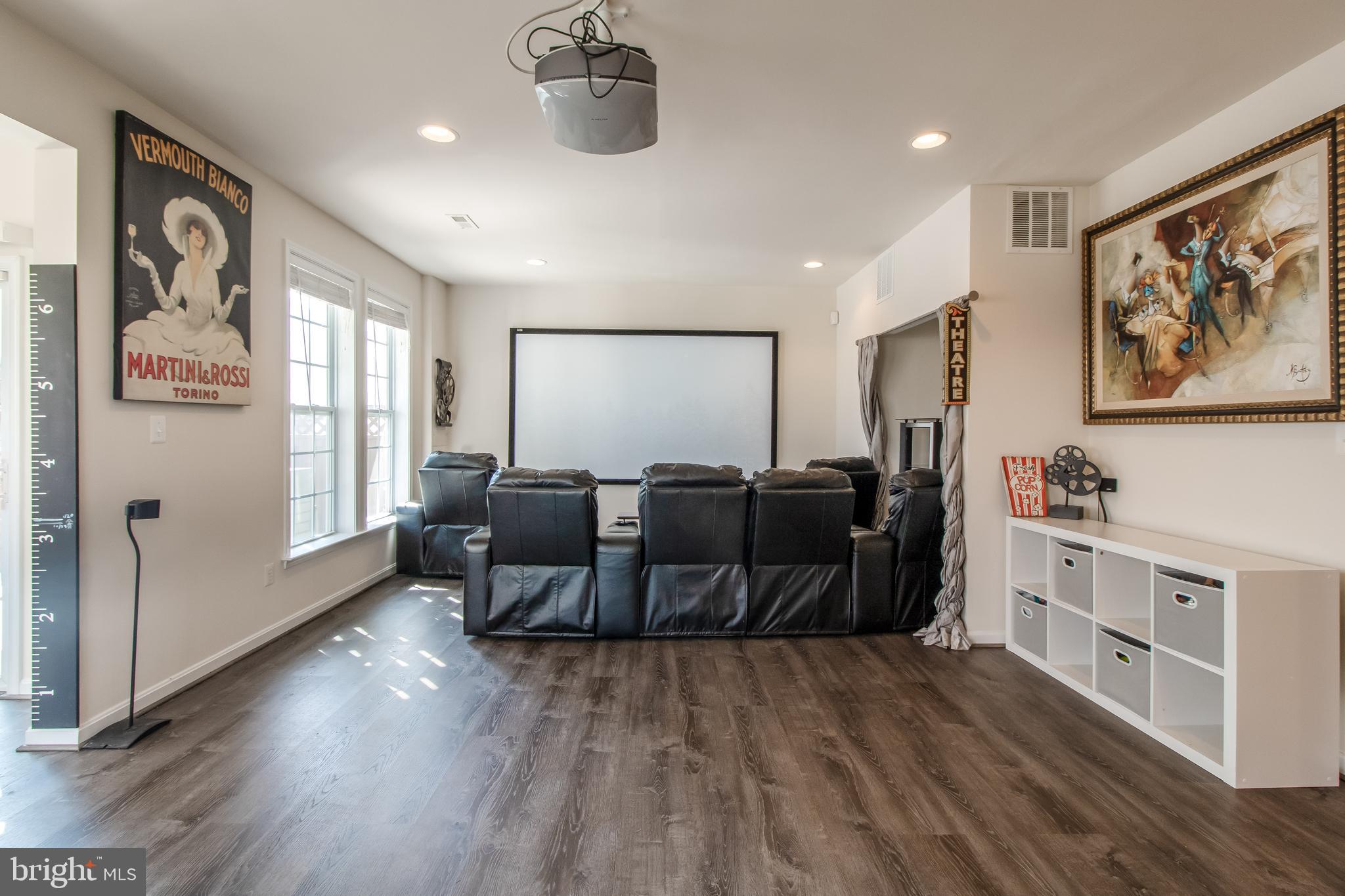 STONE RIDGE SOUTH - Residential