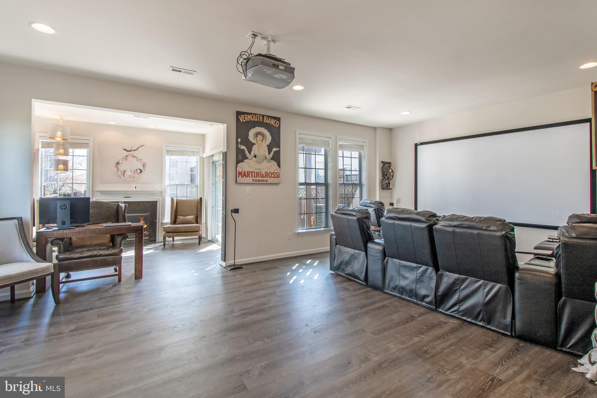 STONE RIDGE SOUTH - Residential