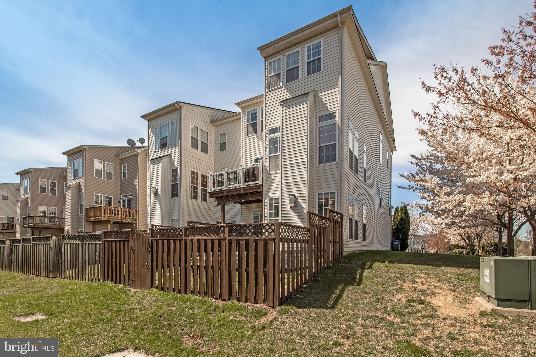 STONE RIDGE SOUTH - Residential