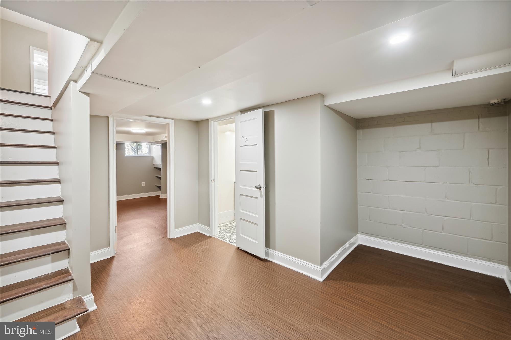 BROOKLYN - Residential