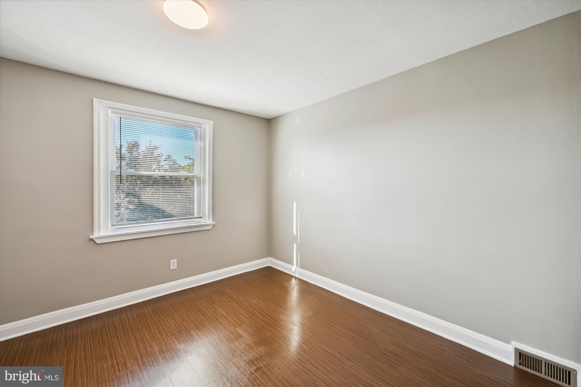 BROOKLYN - Residential