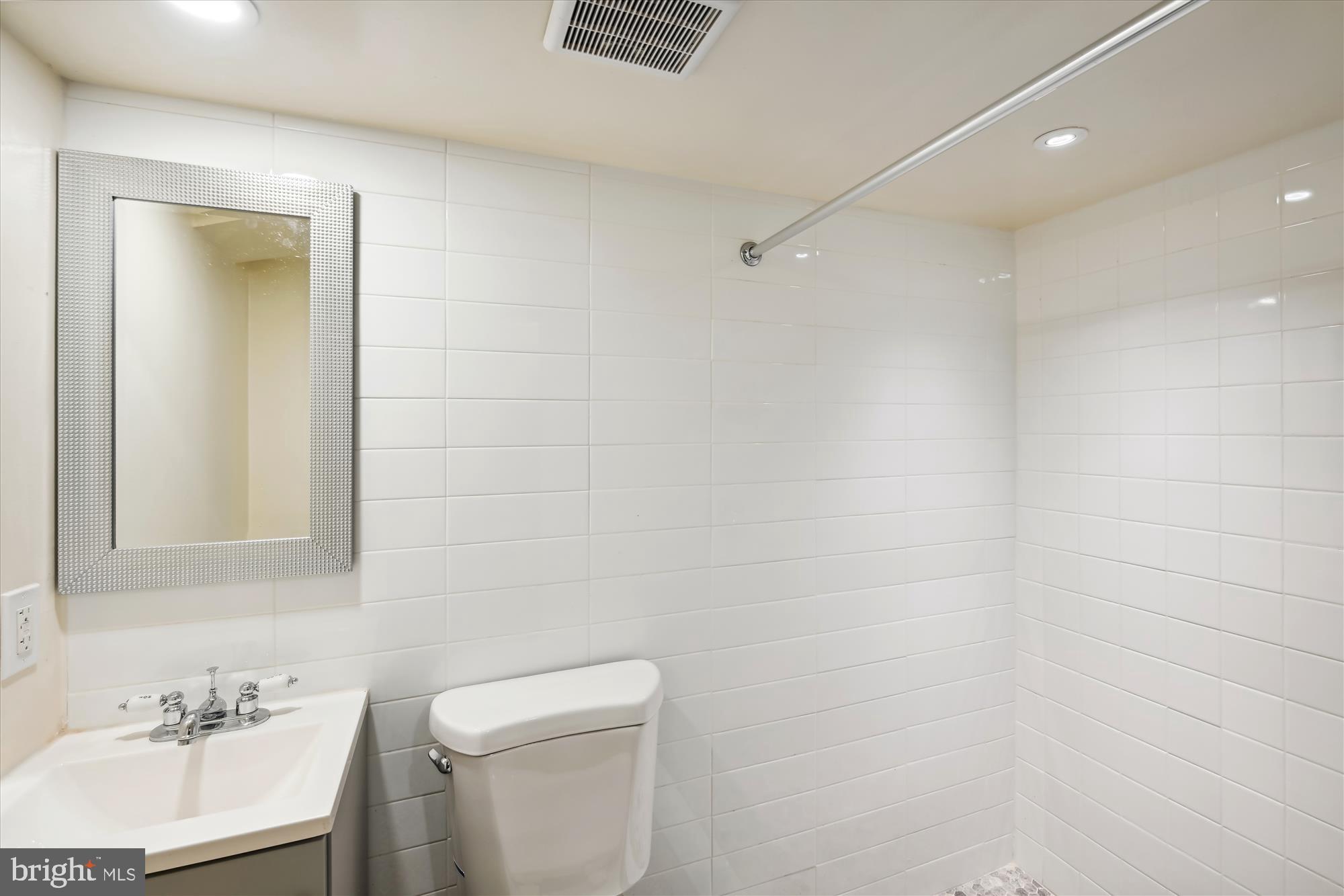 BROOKLYN - Residential