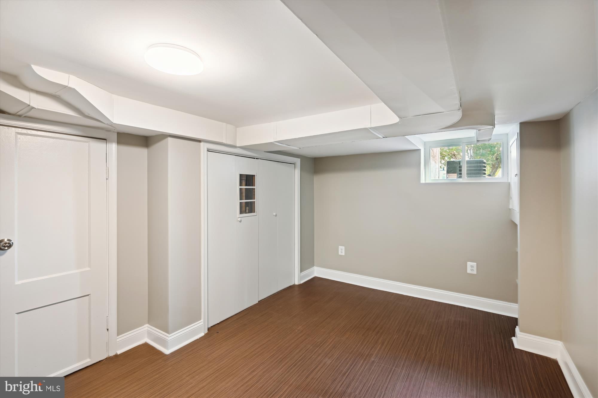 BROOKLYN - Residential