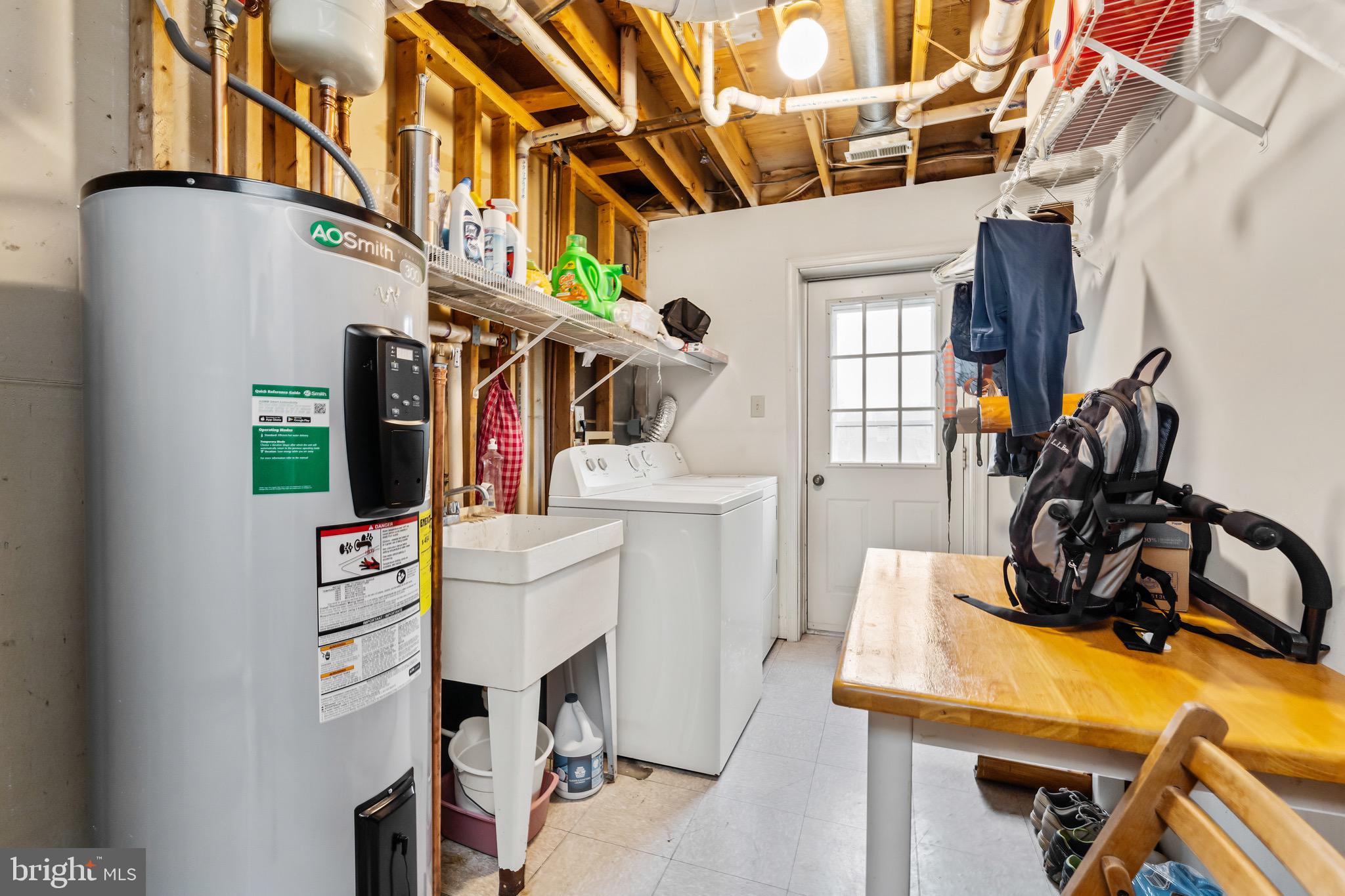 AQUIA HARBOUR - Residential