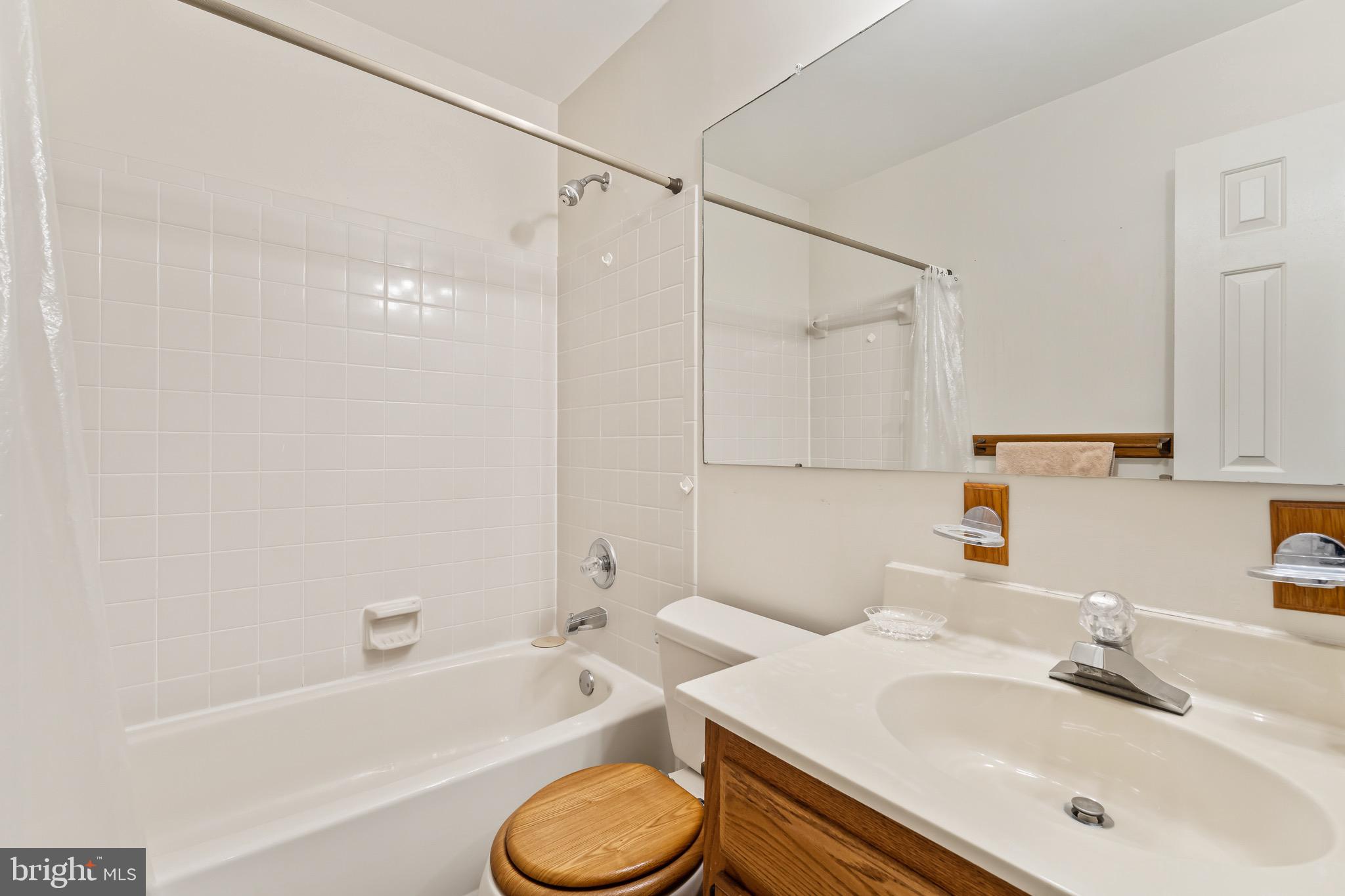 AQUIA HARBOUR - Residential