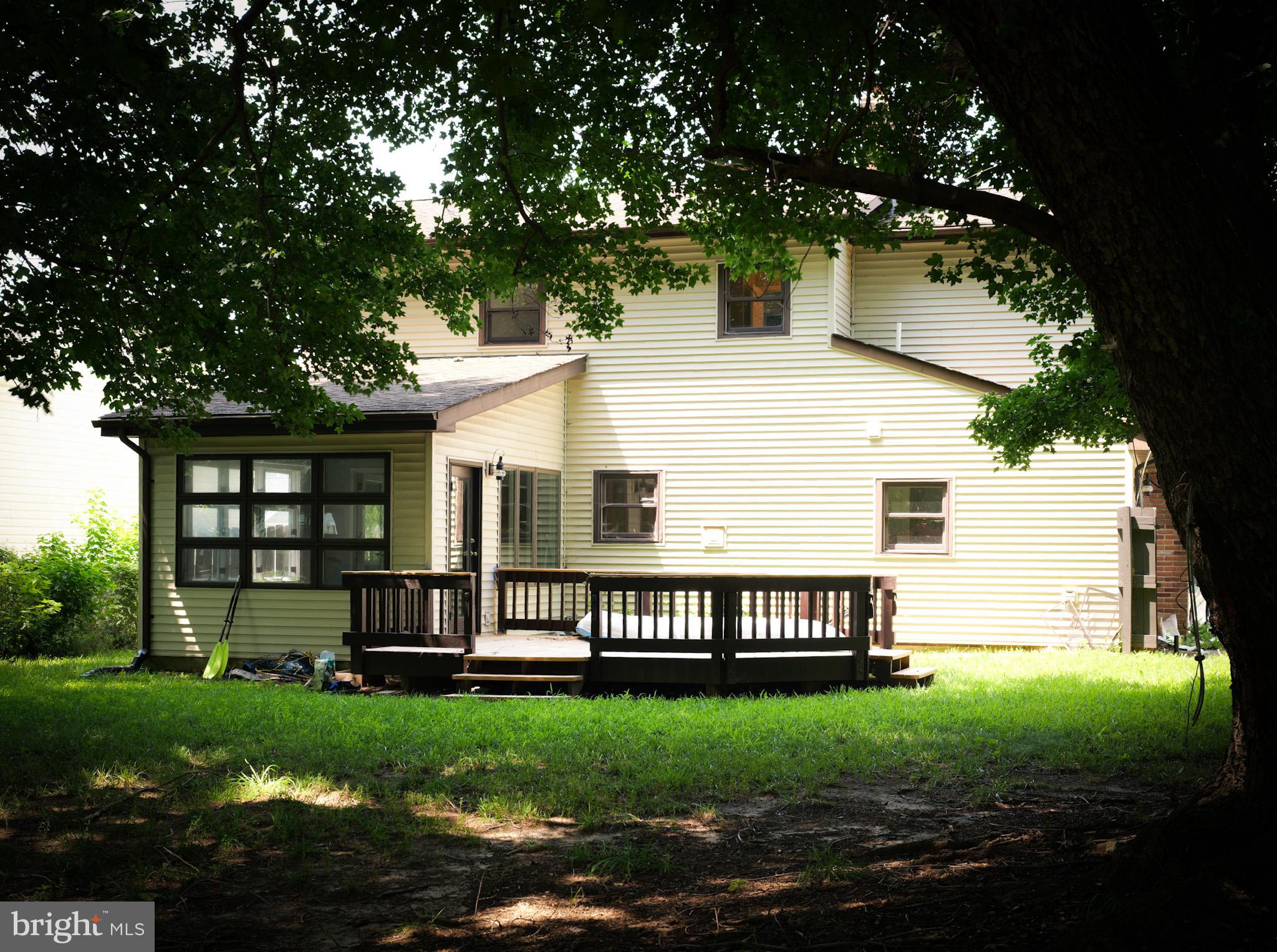 727 PEAR STREET