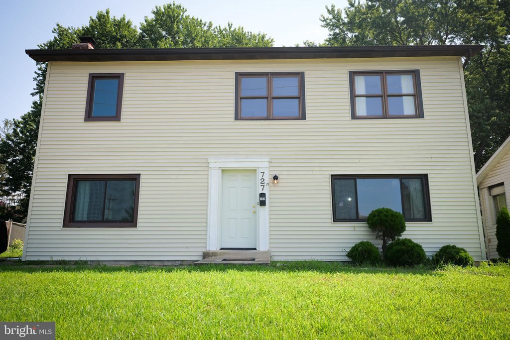 Photo of 727 Pear Street, DOVER, DE 19904 (MLS # DEKT2037304)