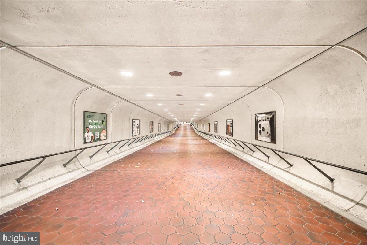 SILVER SPRING - Residential