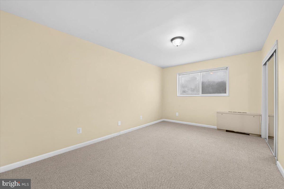 SILVER SPRING - Residential