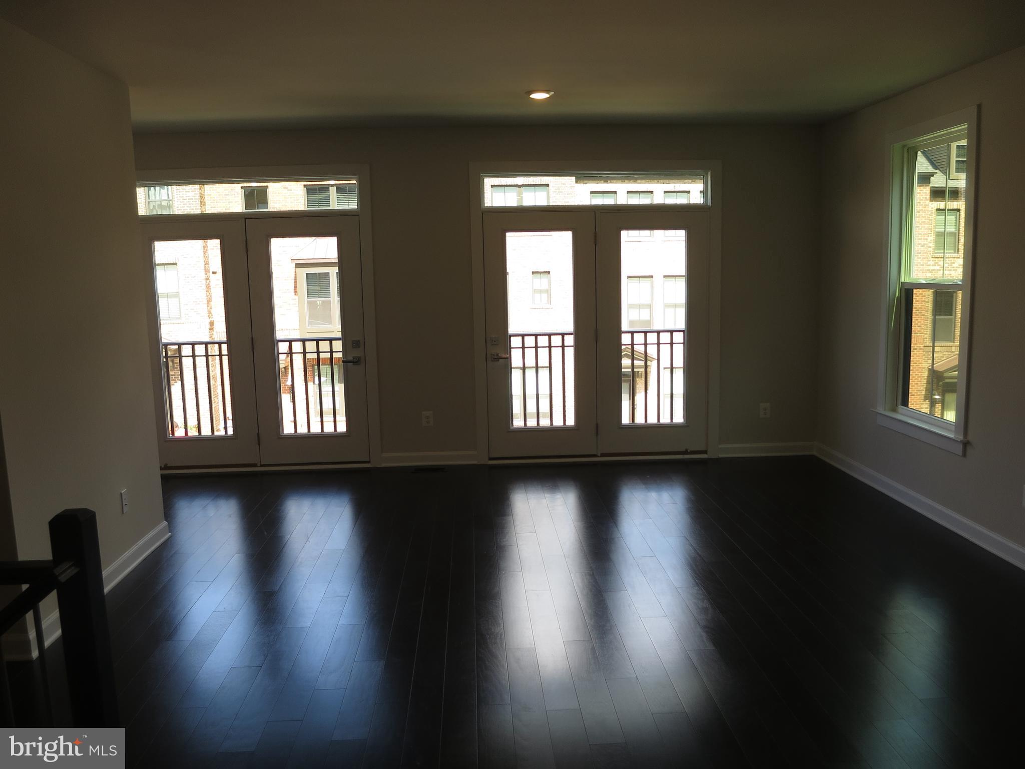 FAIRFAX - Residential Lease