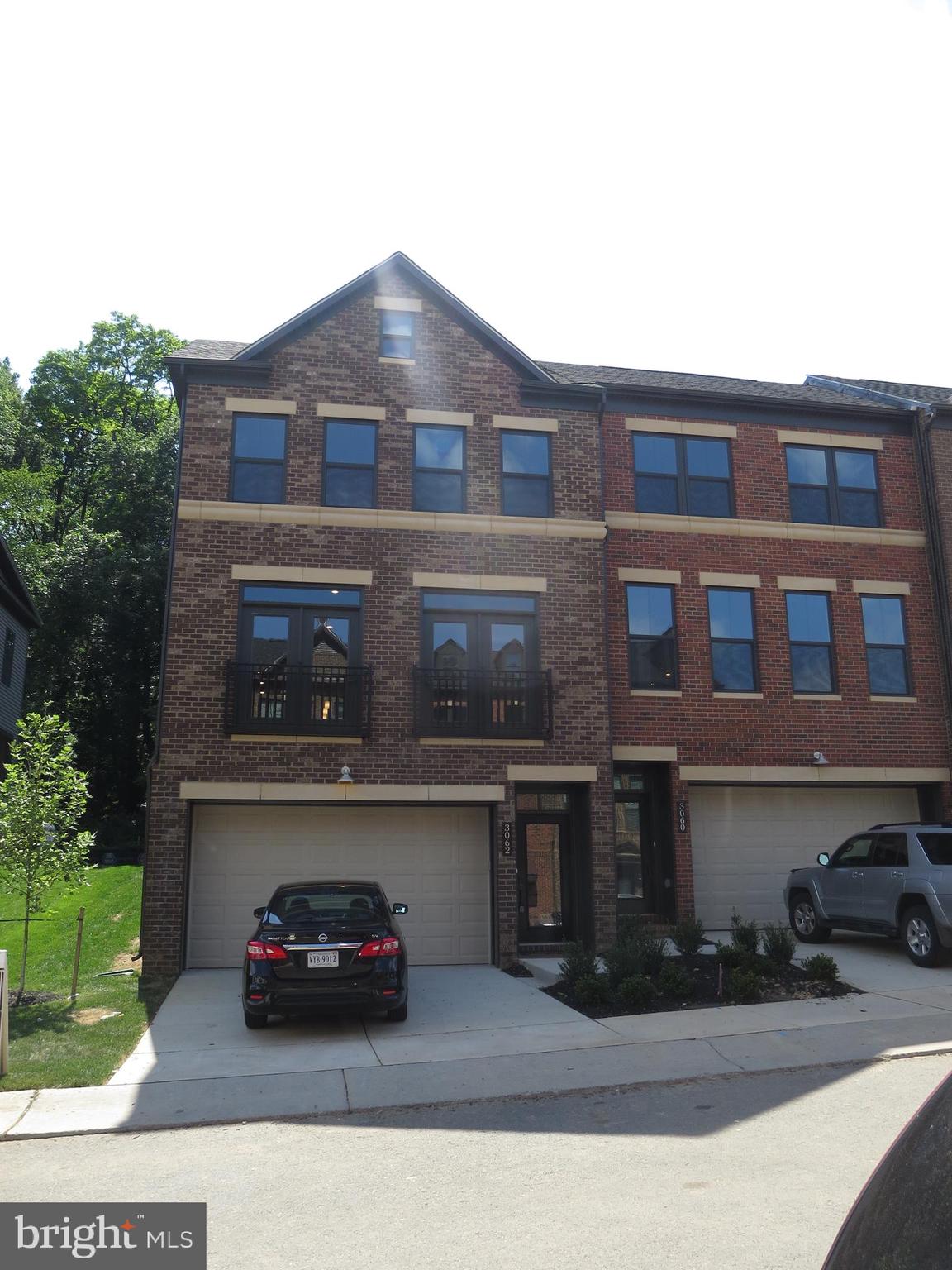 FAIRFAX - Residential Lease