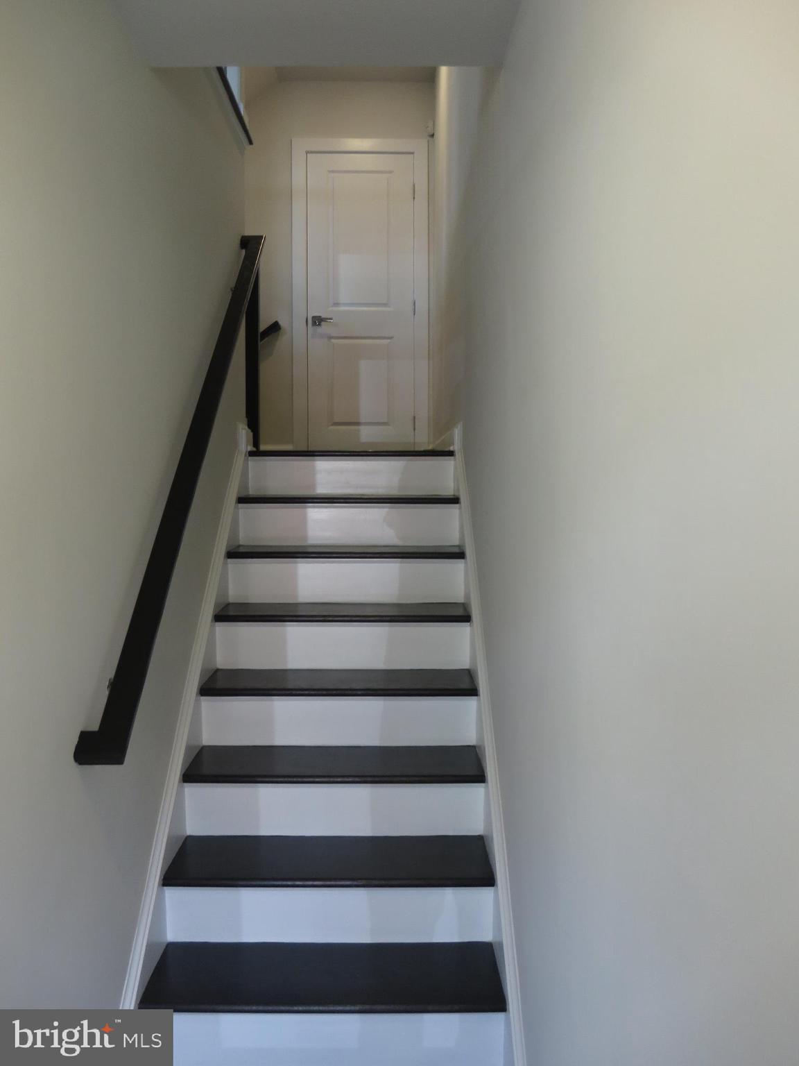 FAIRFAX - Residential Lease