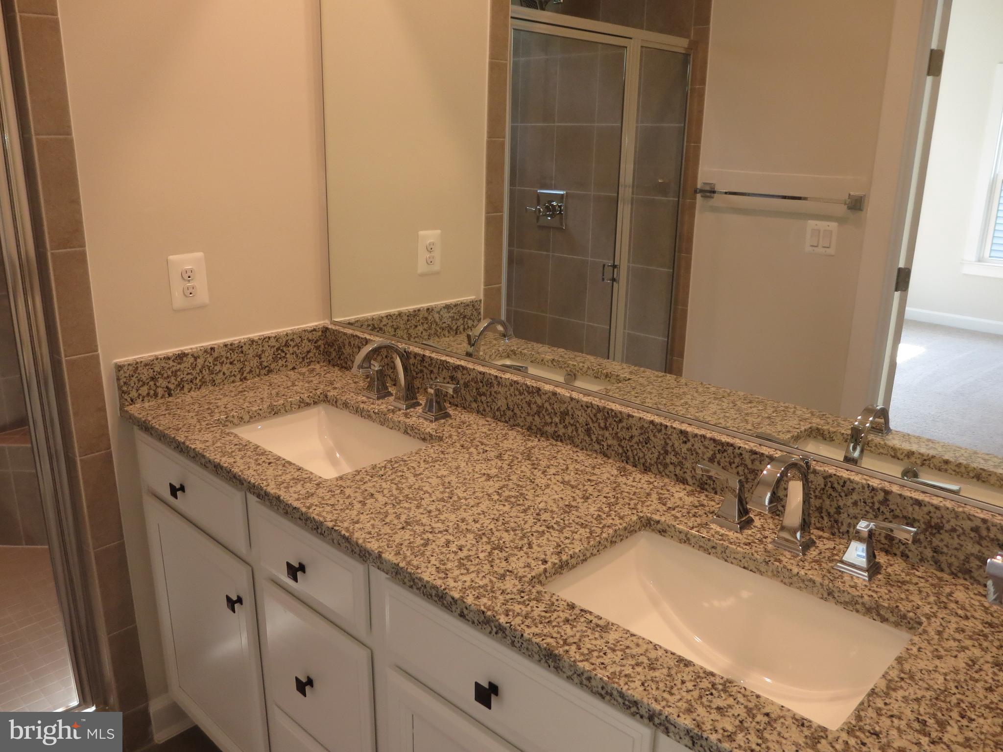 FAIRFAX - Residential Lease